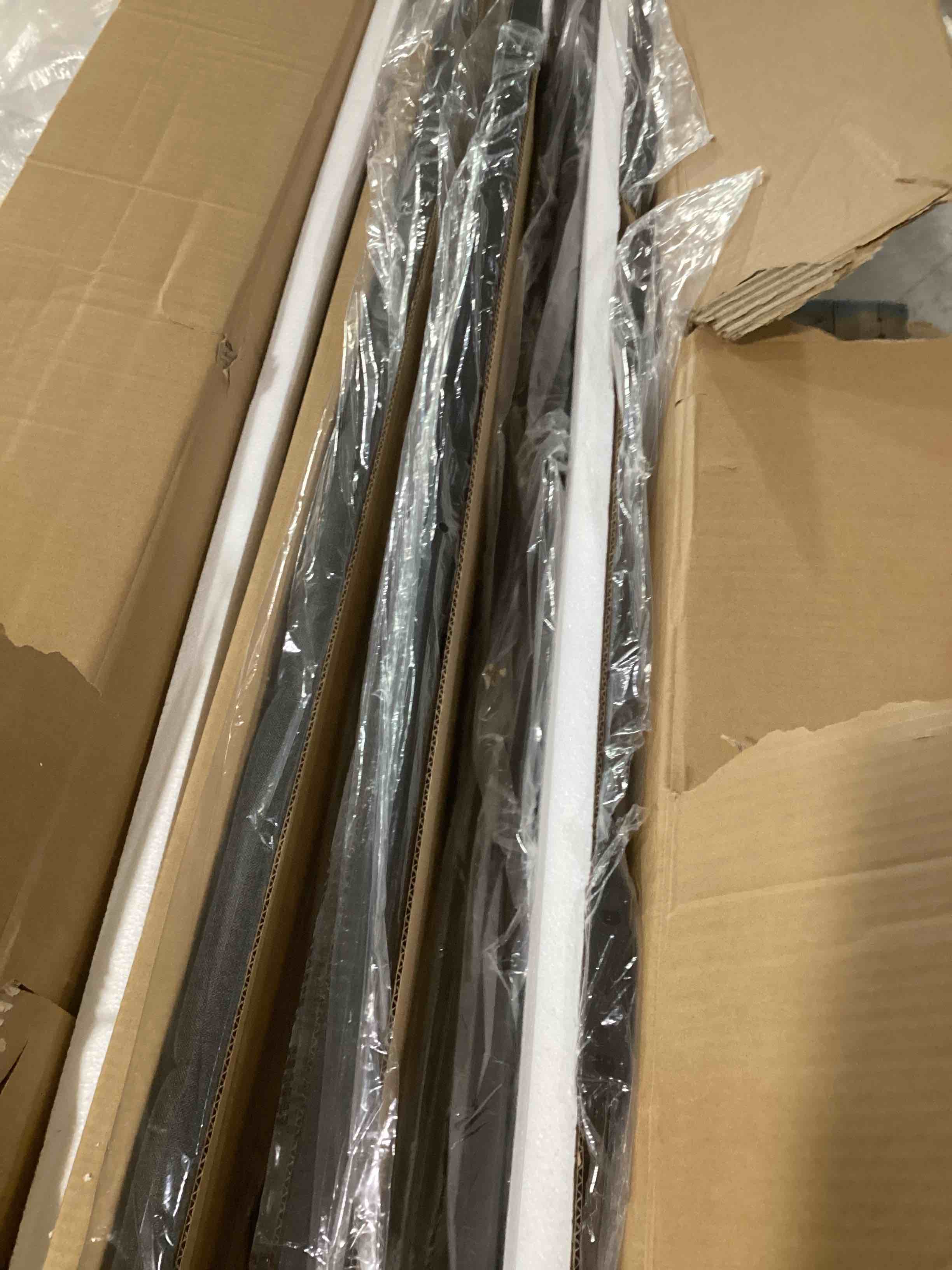 https://s3.amazonaws.com/lotting-images-prod/bidfta/GRA0082246_1734797150514.jpeg
