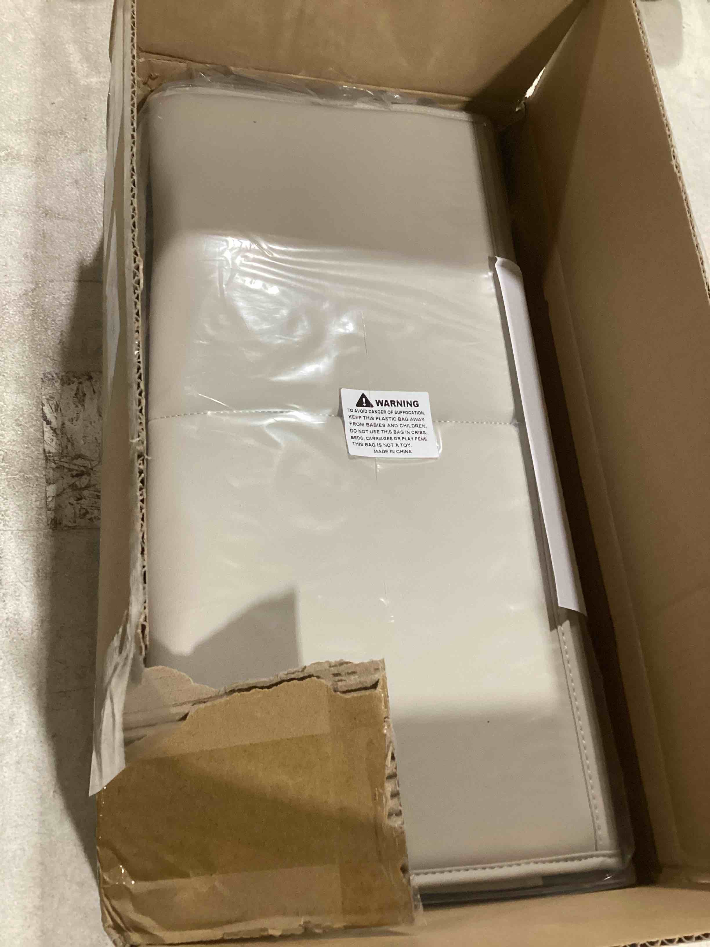 https://s3.amazonaws.com/lotting-images-prod/bidfta/GRA0082914_1734036684873.jpeg