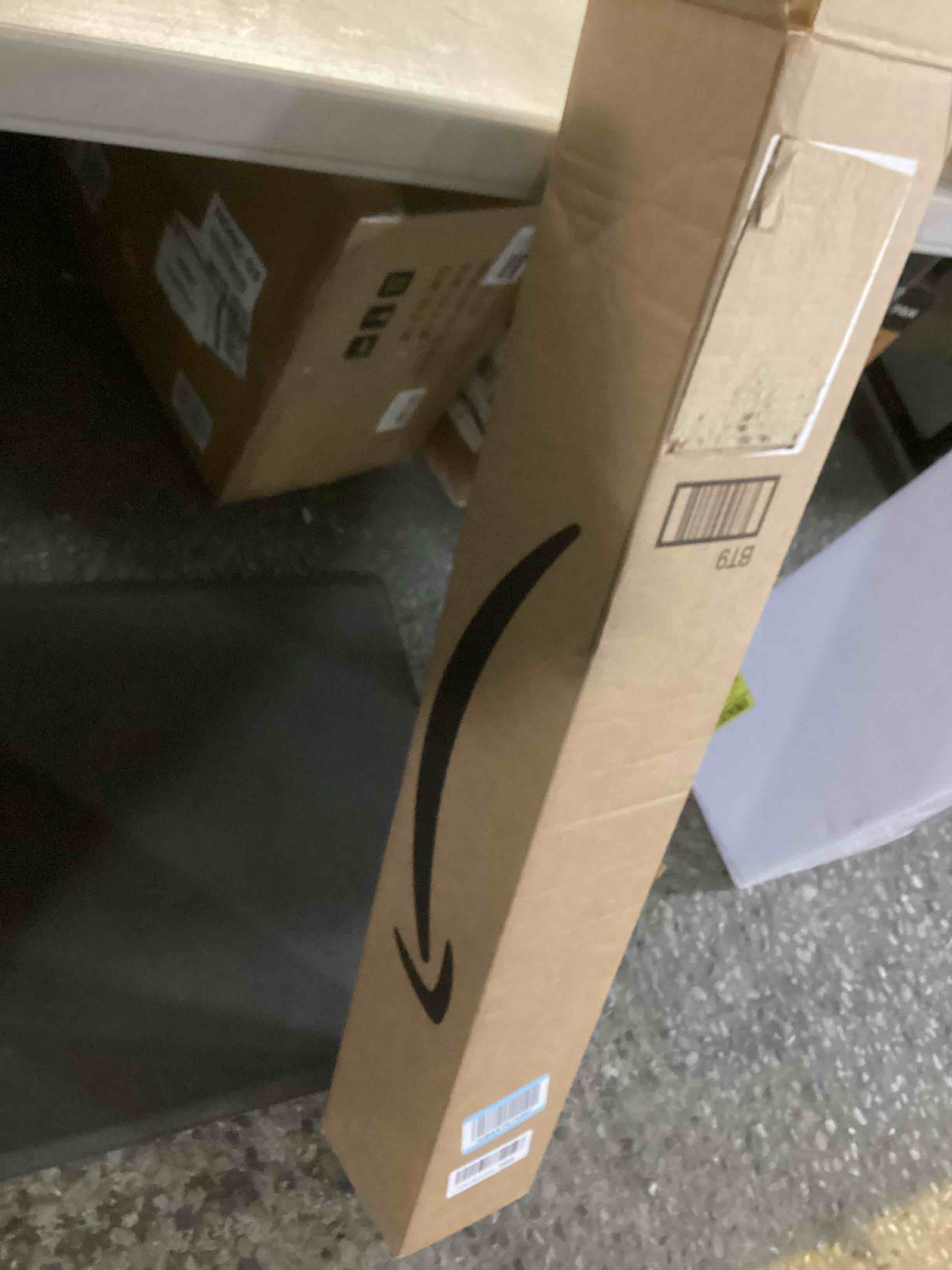 https://s3.amazonaws.com/lotting-images-prod/bidfta/GRA0083282_1733775237179.jpeg