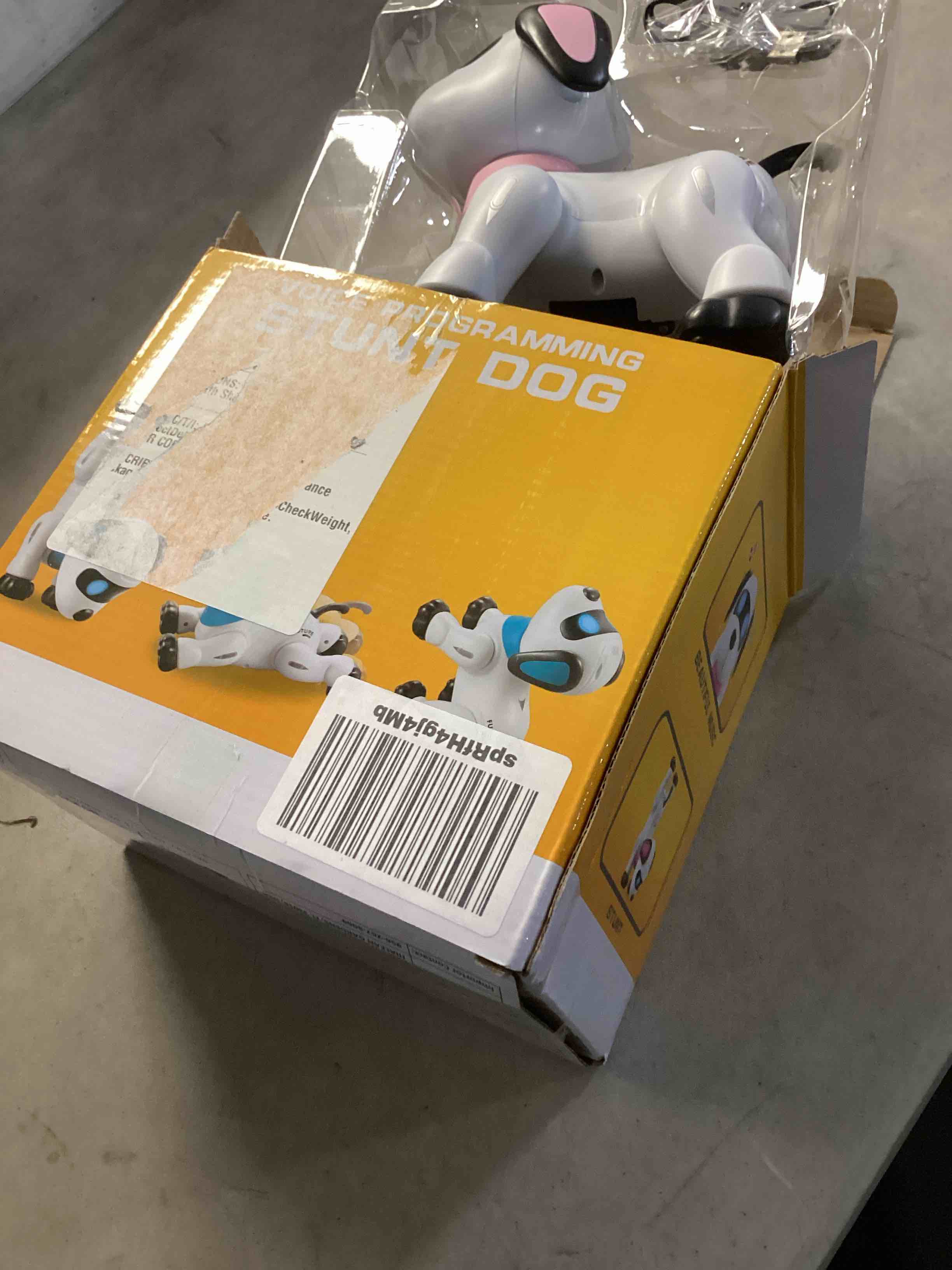 https://s3.amazonaws.com/lotting-images-prod/bidfta/GRA0083615_1733256453562.jpeg