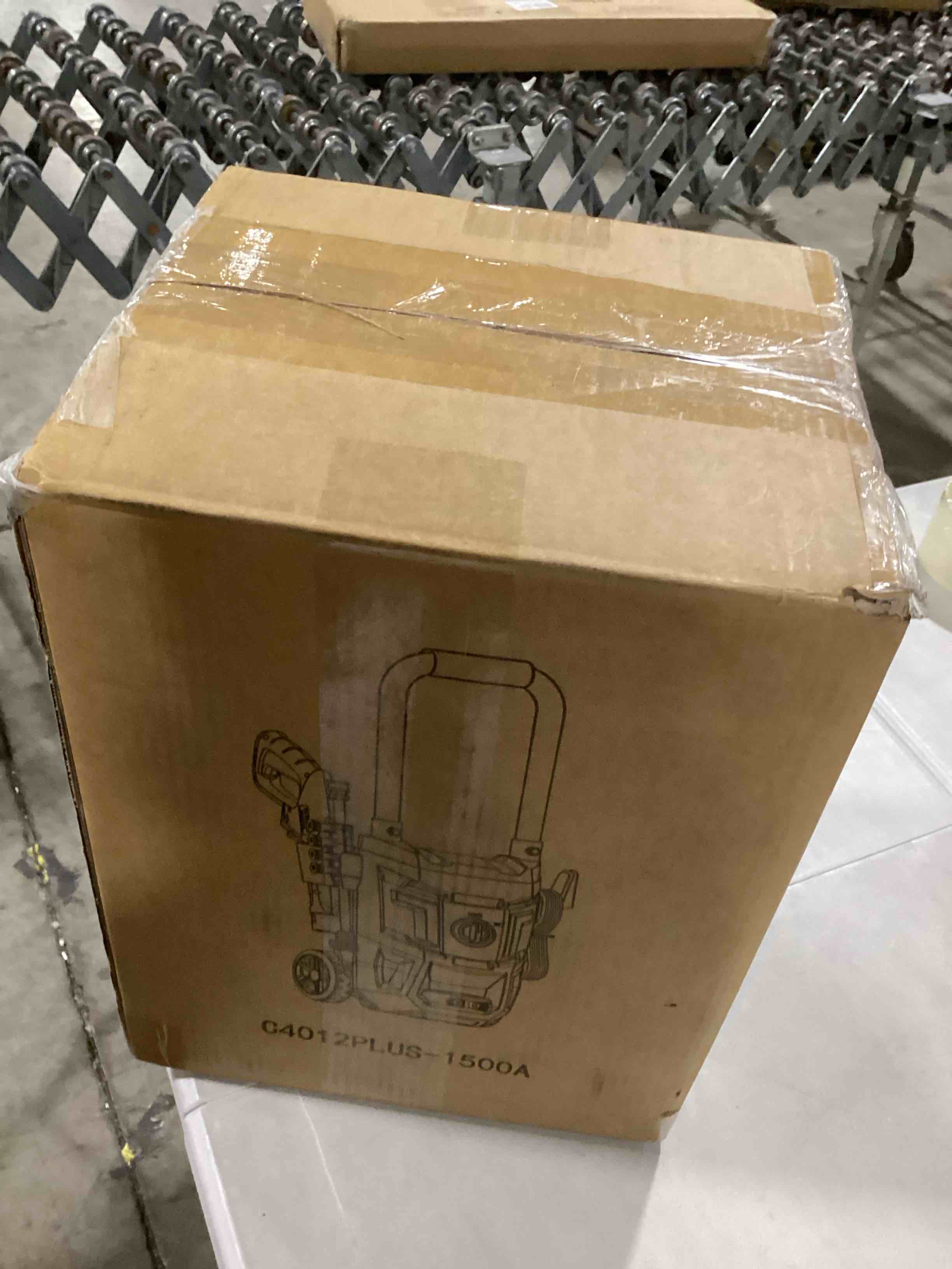 https://s3.amazonaws.com/lotting-images-prod/bidfta/GRA0084062_1732733145412.jpeg