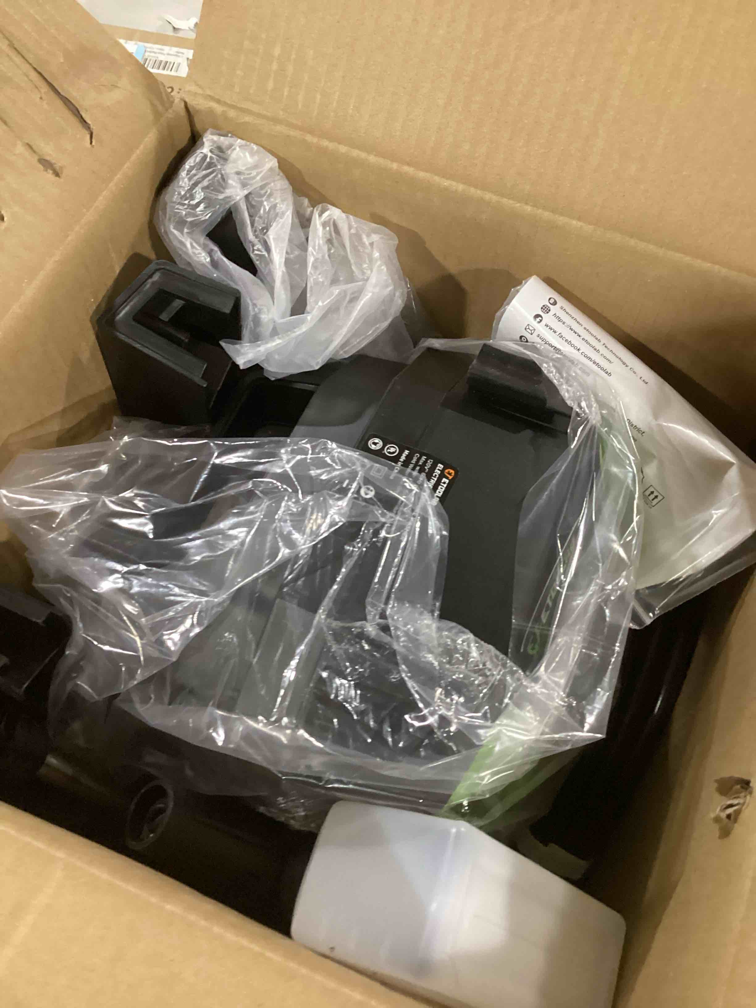 https://s3.amazonaws.com/lotting-images-prod/bidfta/GRA0084276_1732639479427.jpeg