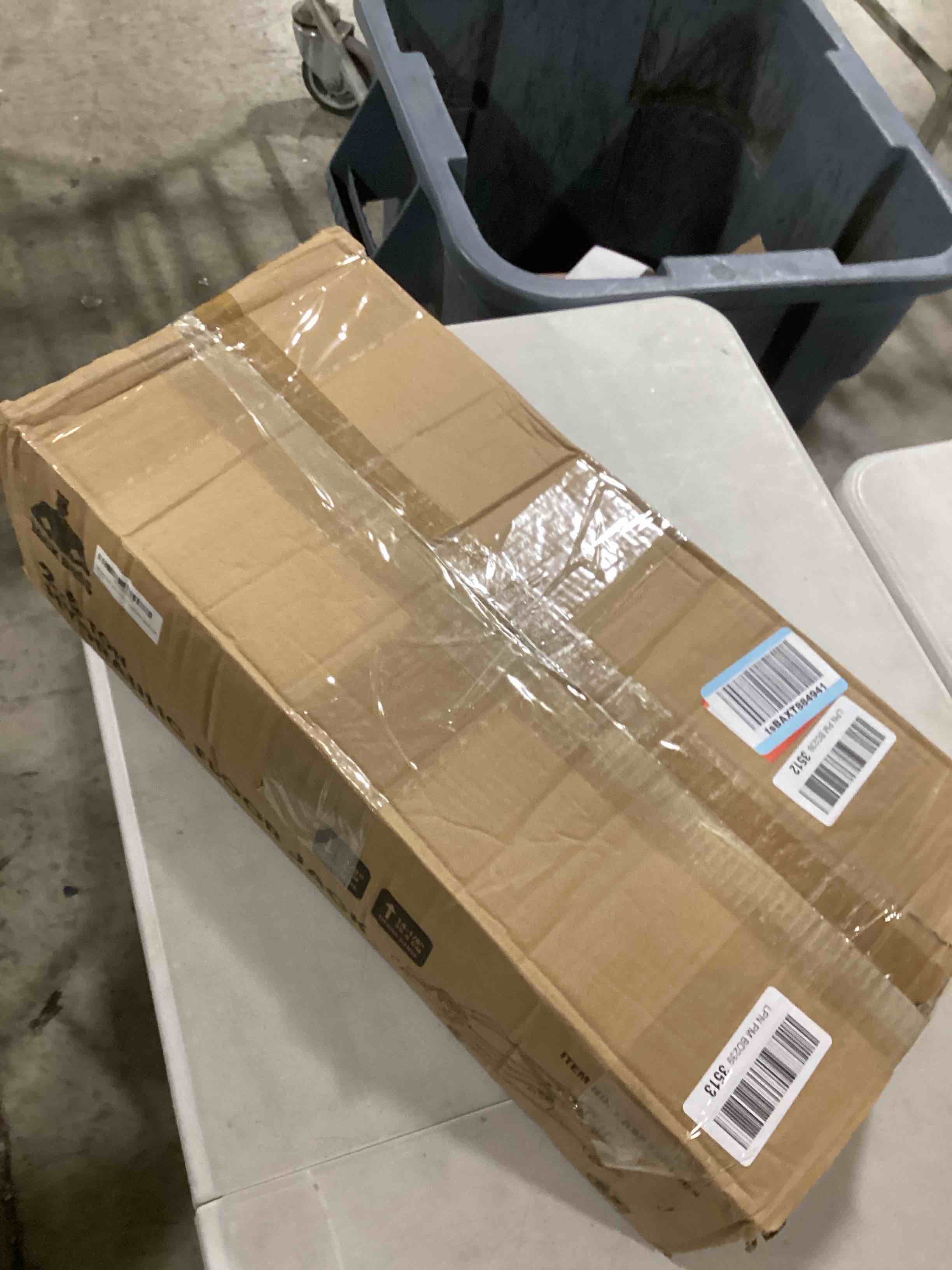 https://s3.amazonaws.com/lotting-images-prod/bidfta/GRA0084348_1732567550754.jpeg