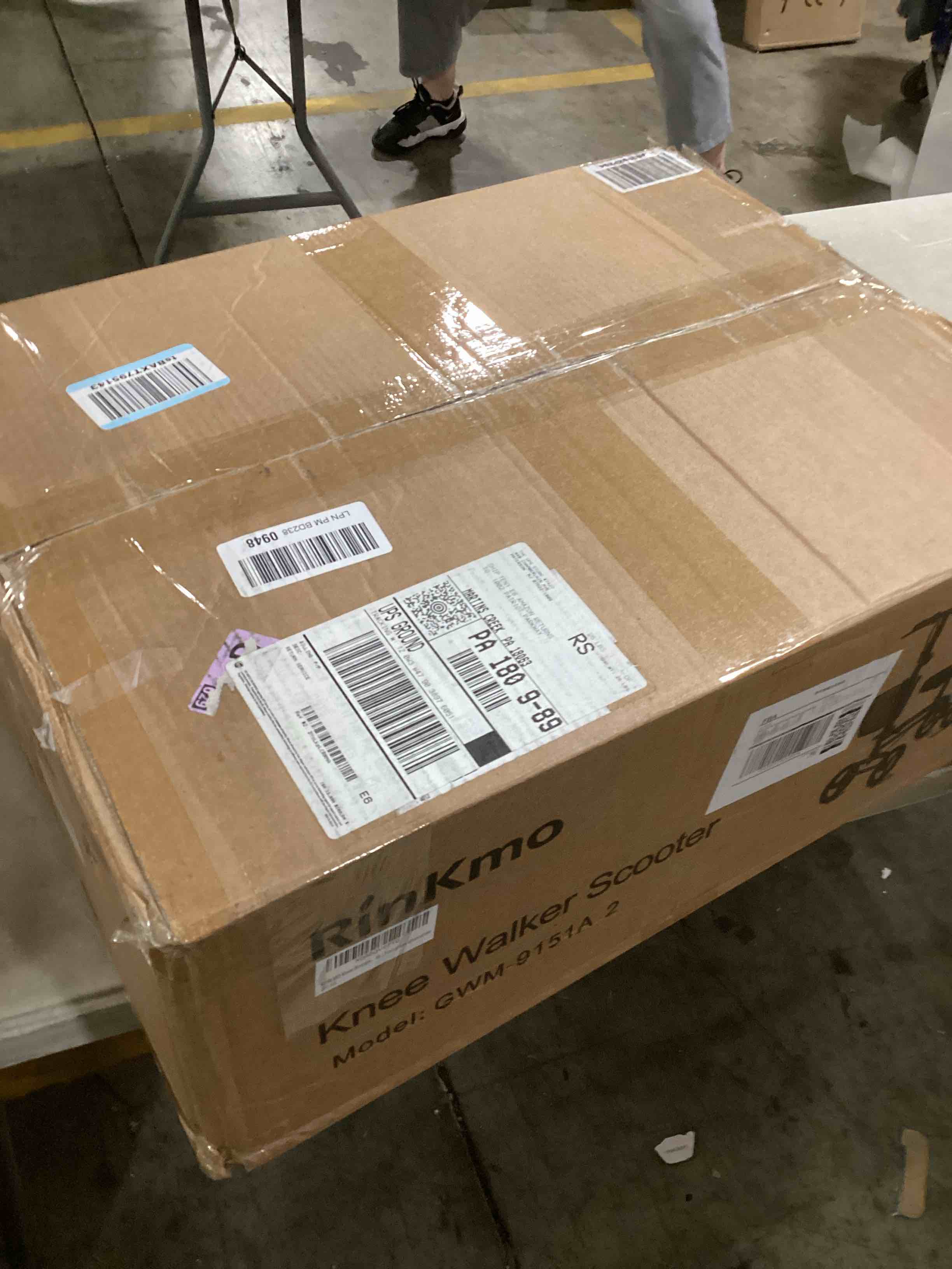 https://s3.amazonaws.com/lotting-images-prod/bidfta/GRA0084693_1732121451268.jpeg