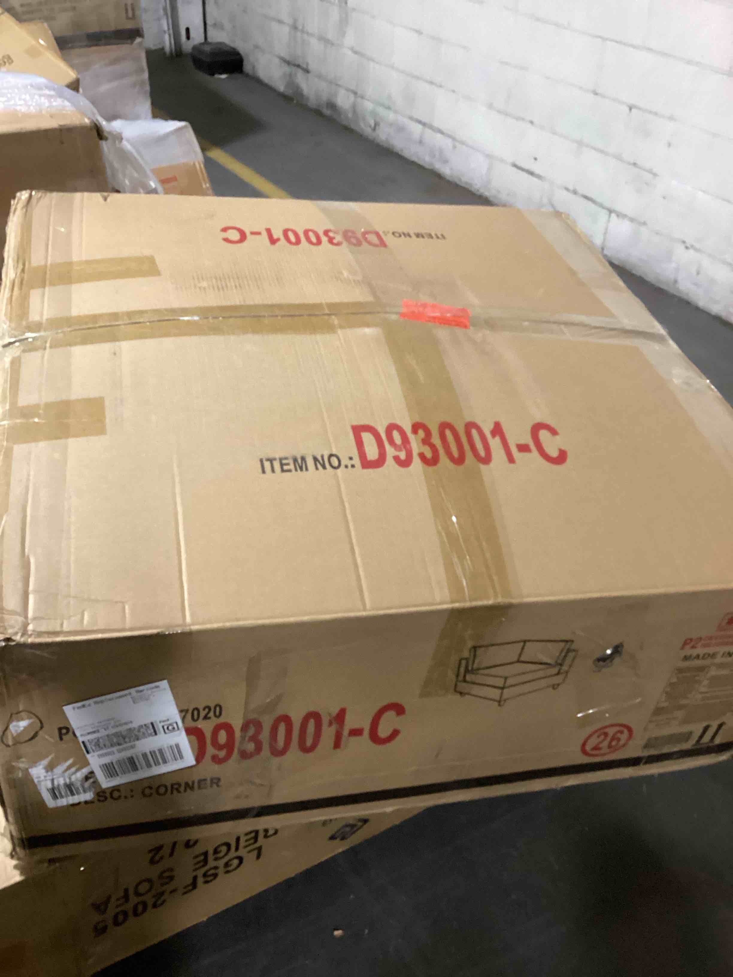 https://s3.amazonaws.com/lotting-images-prod/bidfta/GRA0084814_1731963117406.jpeg