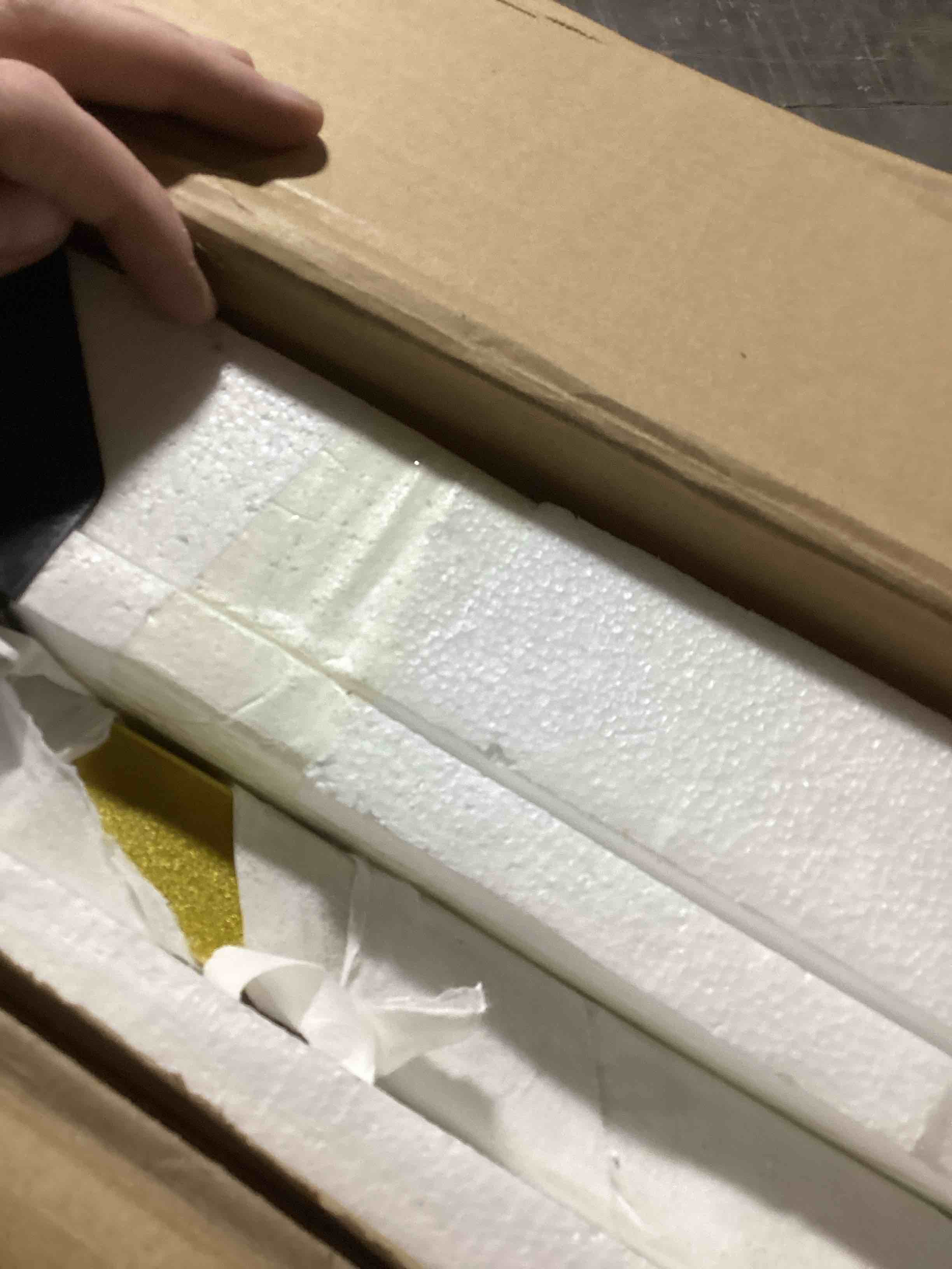 https://s3.amazonaws.com/lotting-images-prod/bidfta/GRA0084939_1731677747426.jpeg