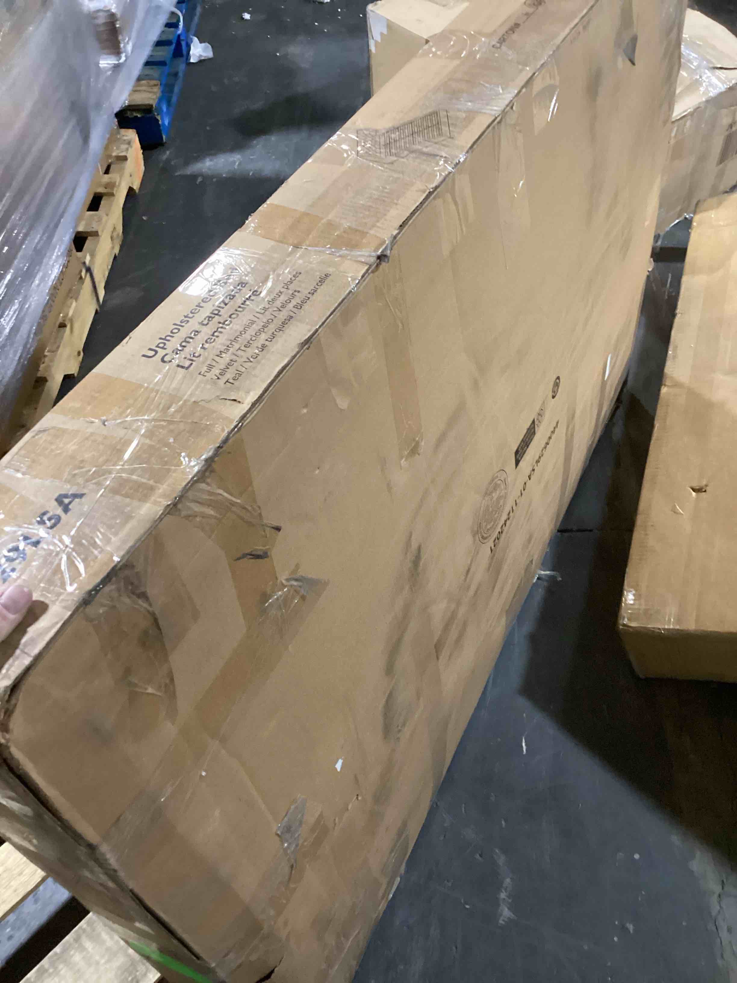 https://s3.amazonaws.com/lotting-images-prod/bidfta/GRA0085220_1731099441951.jpeg
