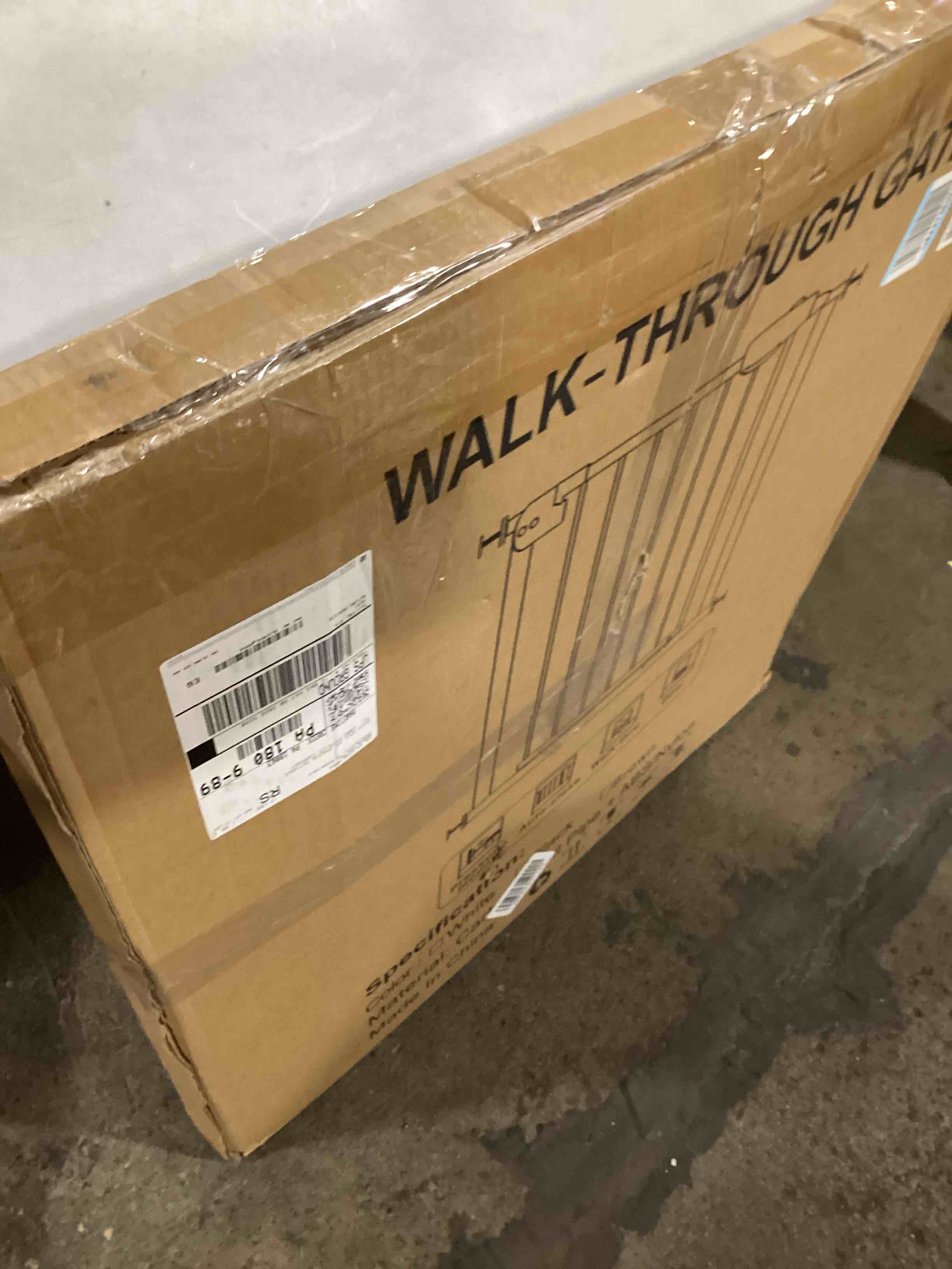 https://s3.amazonaws.com/lotting-images-prod/bidfta/GRA0086510_1730317007866.jpeg