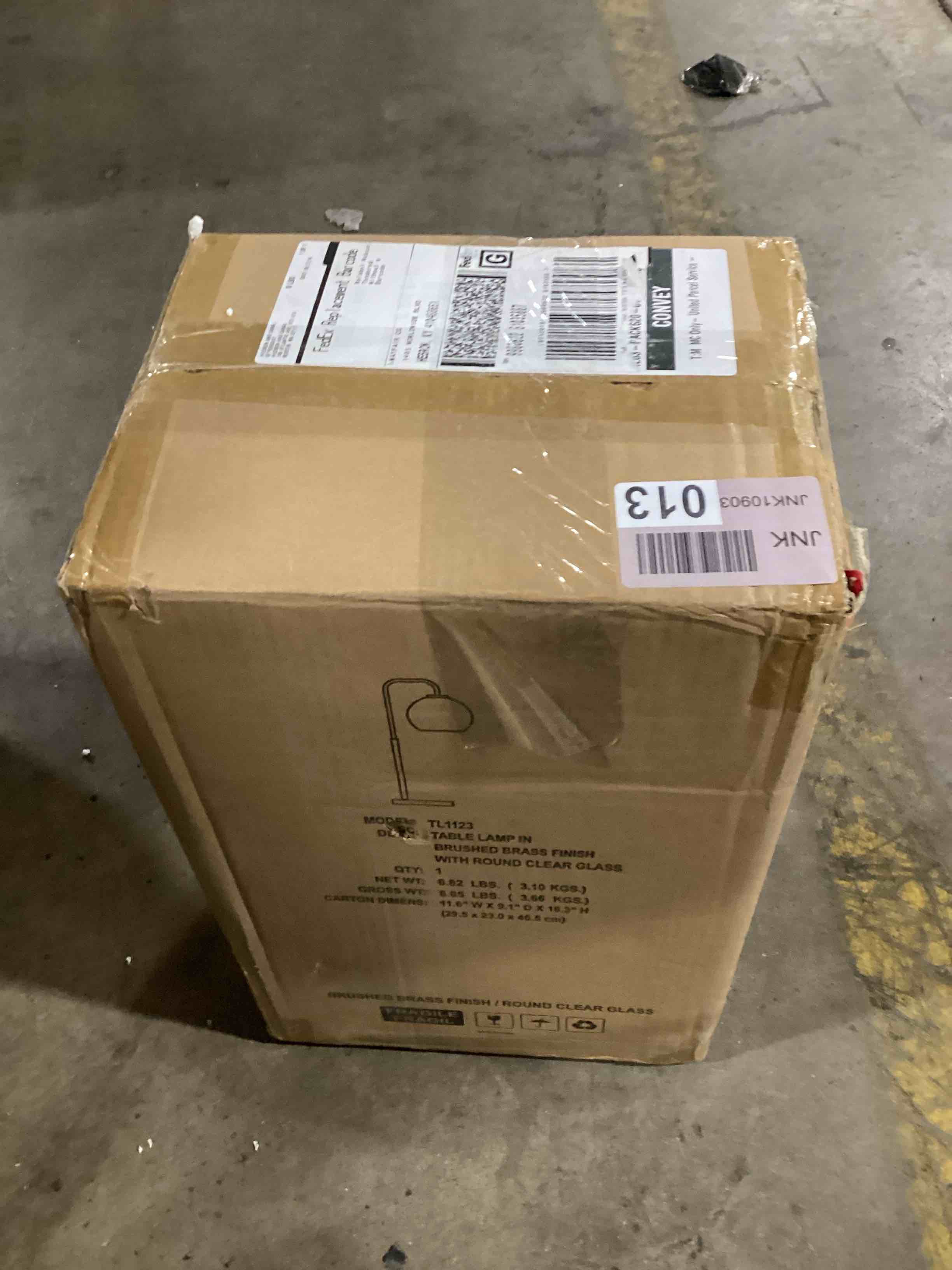 https://s3.amazonaws.com/lotting-images-prod/bidfta/GRA0086627_1730288236914.jpeg