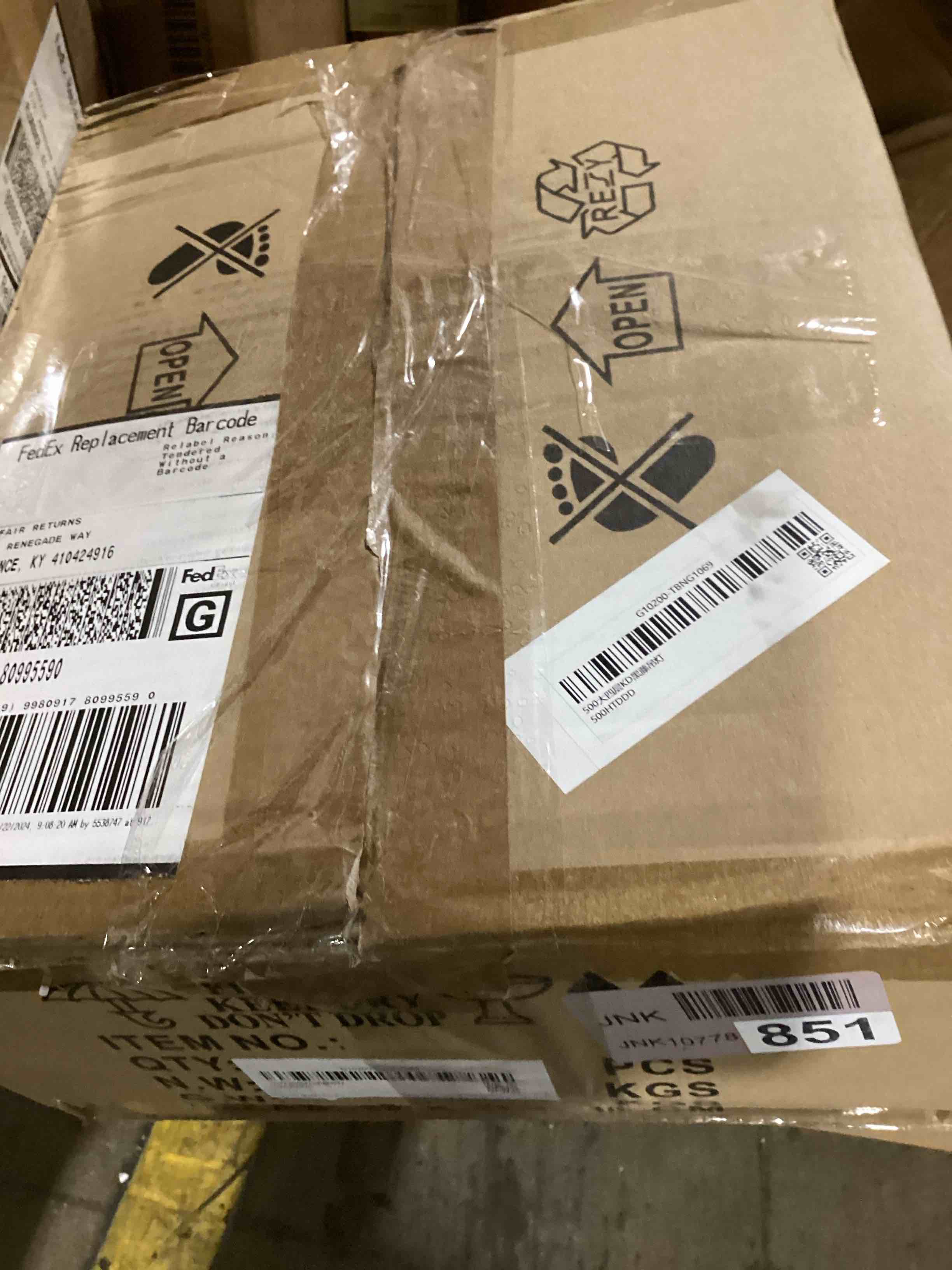 https://s3.amazonaws.com/lotting-images-prod/bidfta/GRA0086630_1730232835535.jpeg