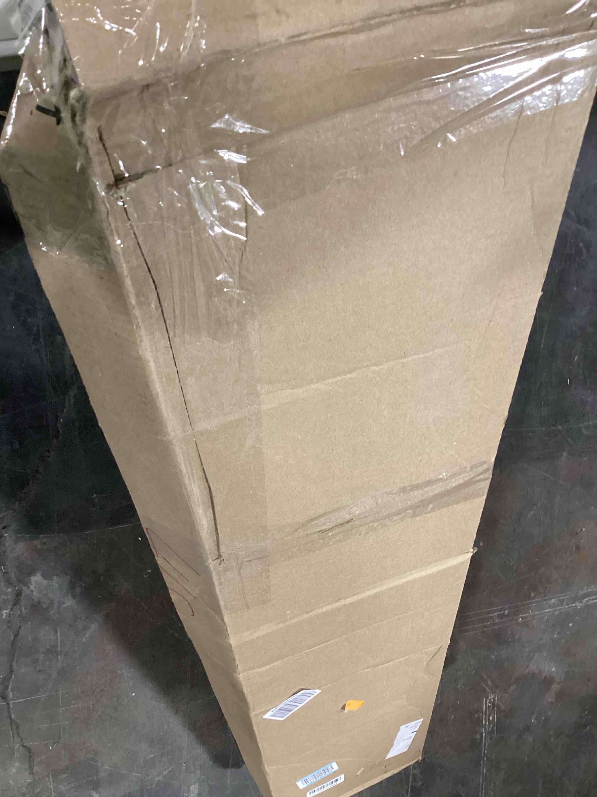 https://s3.amazonaws.com/lotting-images-prod/bidfta/GRA0086847_1730135364959.jpeg