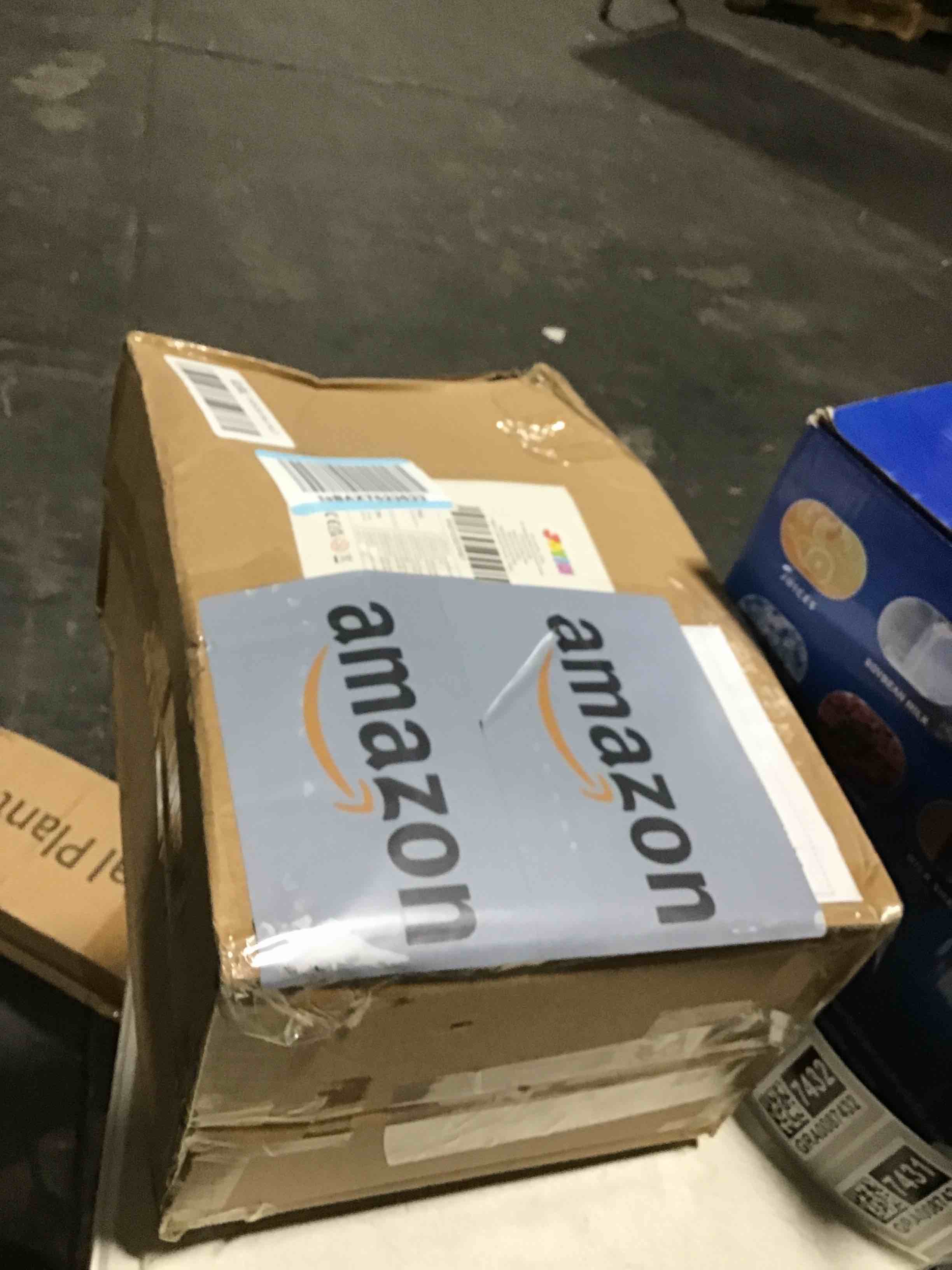 https://s3.amazonaws.com/lotting-images-prod/bidfta/GRA0087402_1729861456336.jpeg