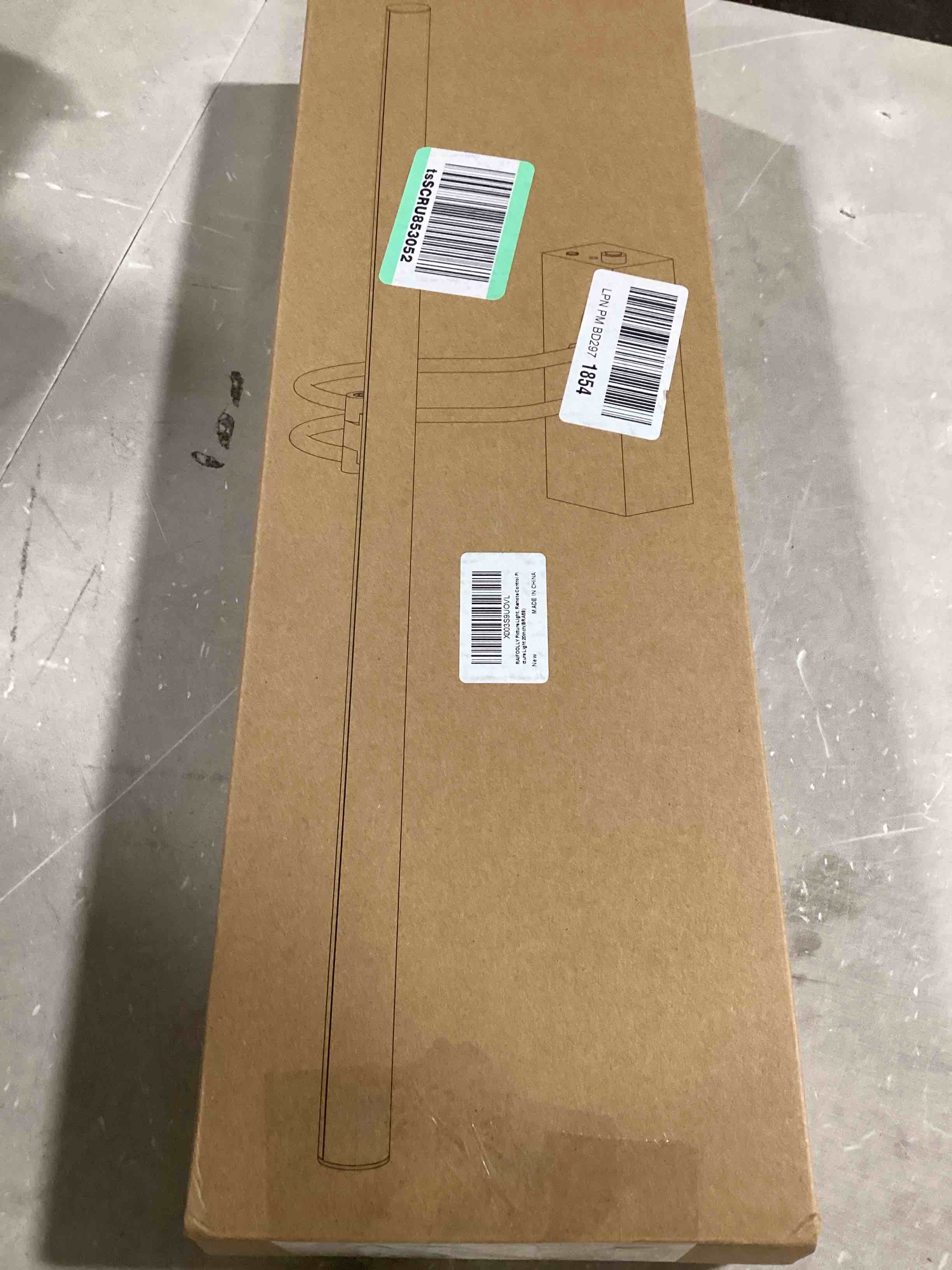 https://s3.amazonaws.com/lotting-images-prod/bidfta/GRA0087620_1729796726454.jpeg