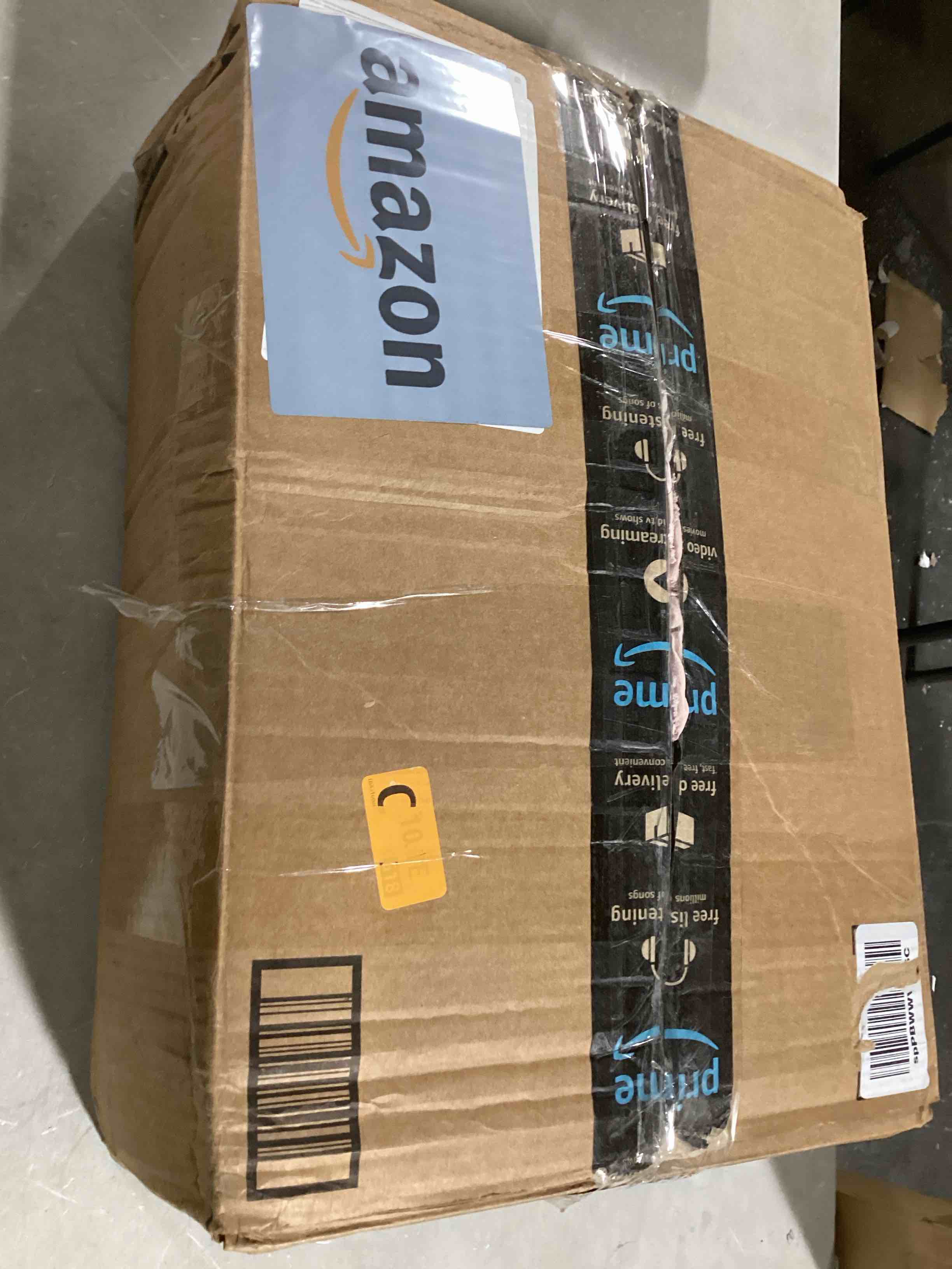 https://s3.amazonaws.com/lotting-images-prod/bidfta/GRA0087622_1729796512672.jpeg