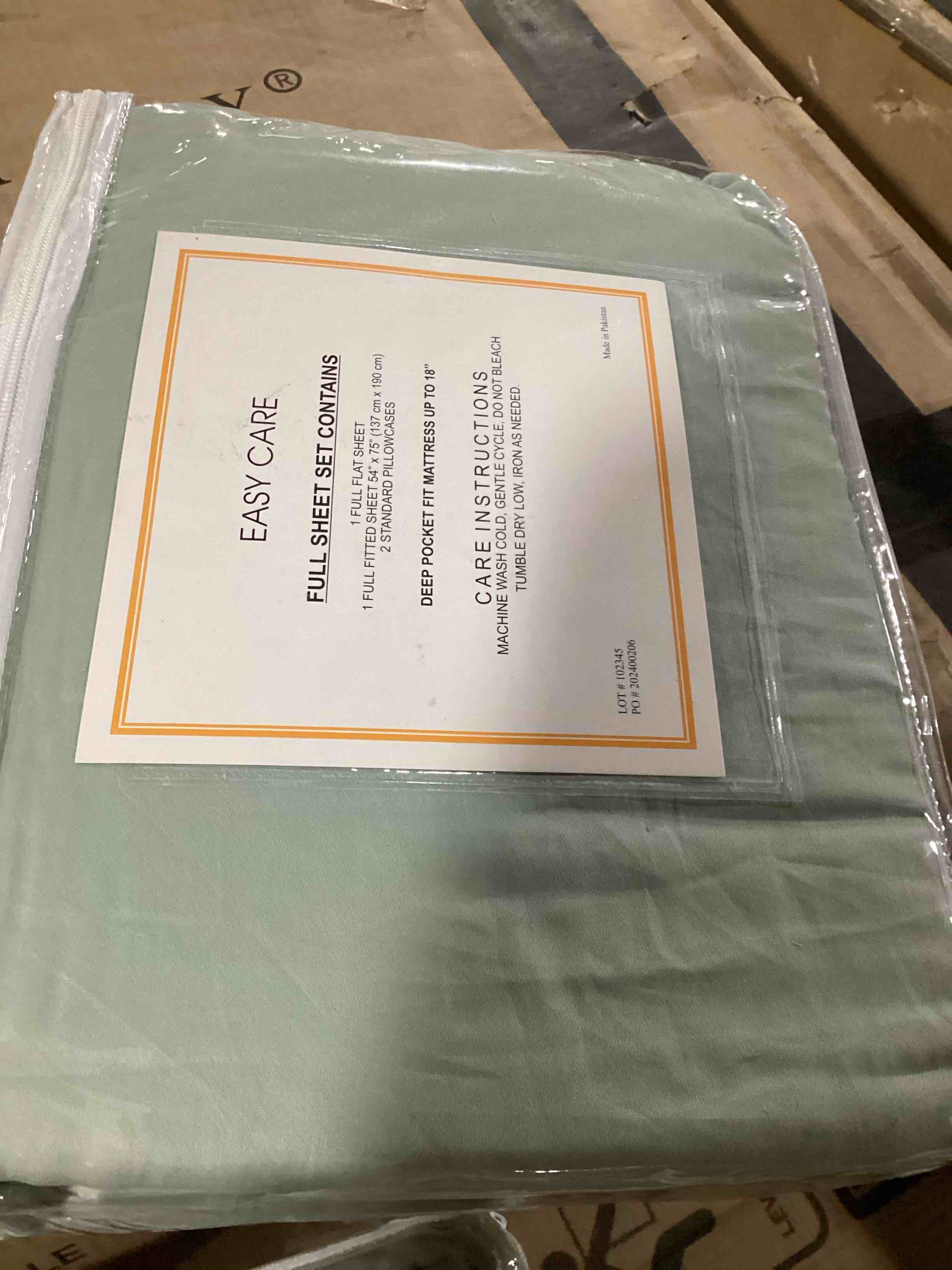 https://s3.amazonaws.com/lotting-images-prod/bidfta/GRA0088363_1730309376005.jpeg
