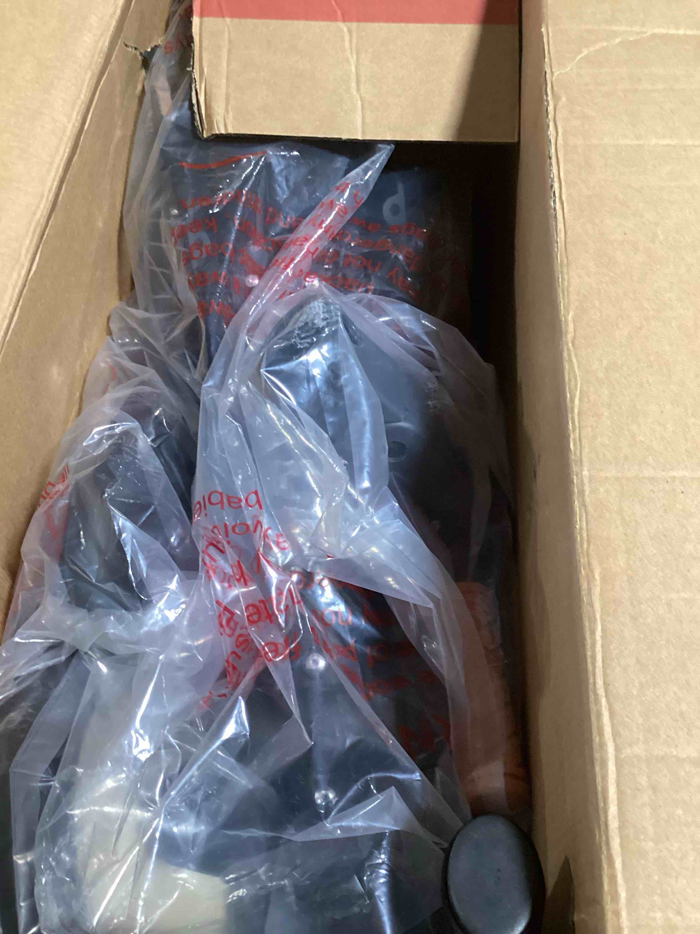 https://s3.amazonaws.com/lotting-images-prod/bidfta/GRA0088589_1730202292292.jpeg
