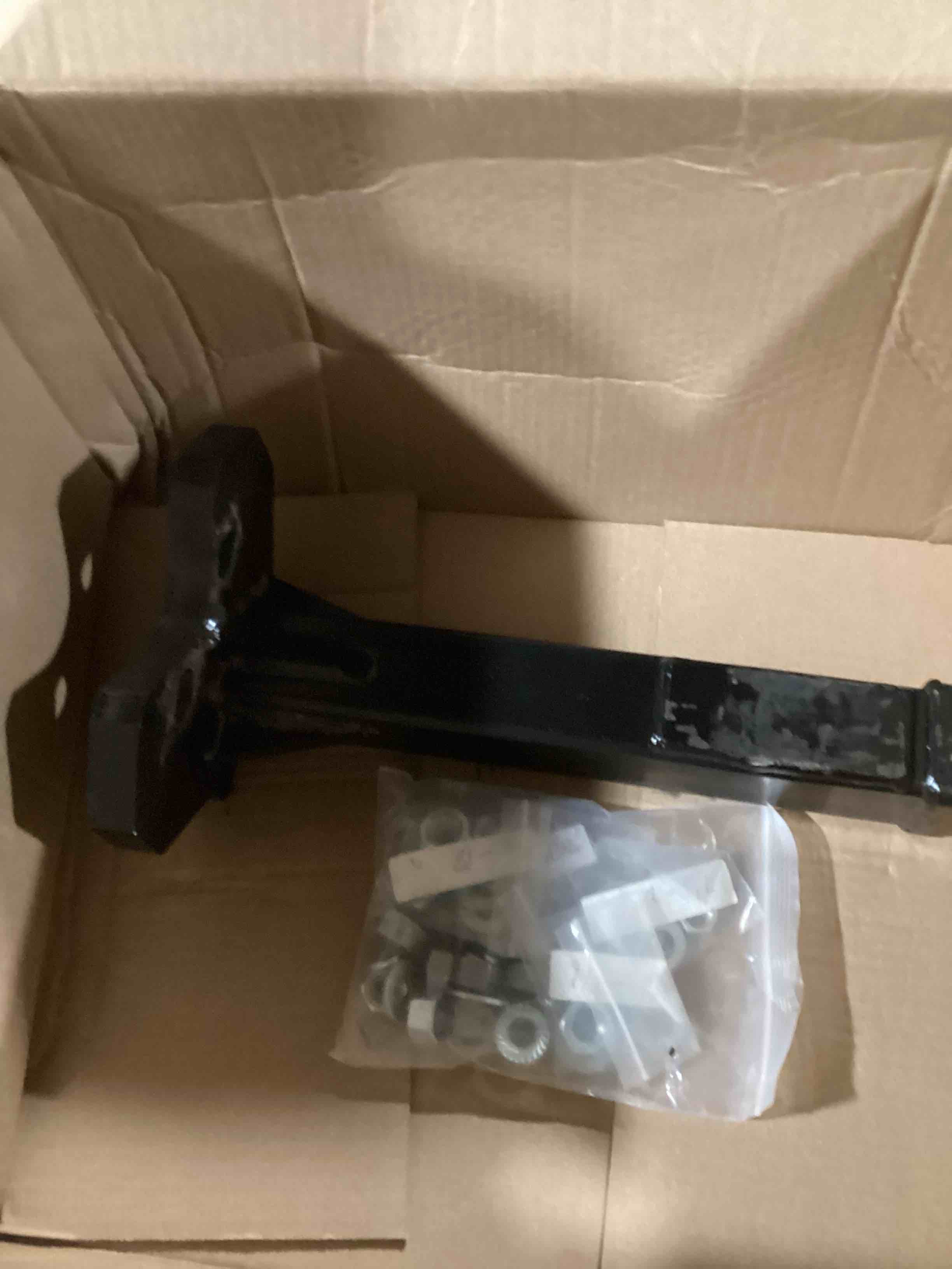 https://s3.amazonaws.com/lotting-images-prod/bidfta/GRA0089246_1729776855921.jpeg