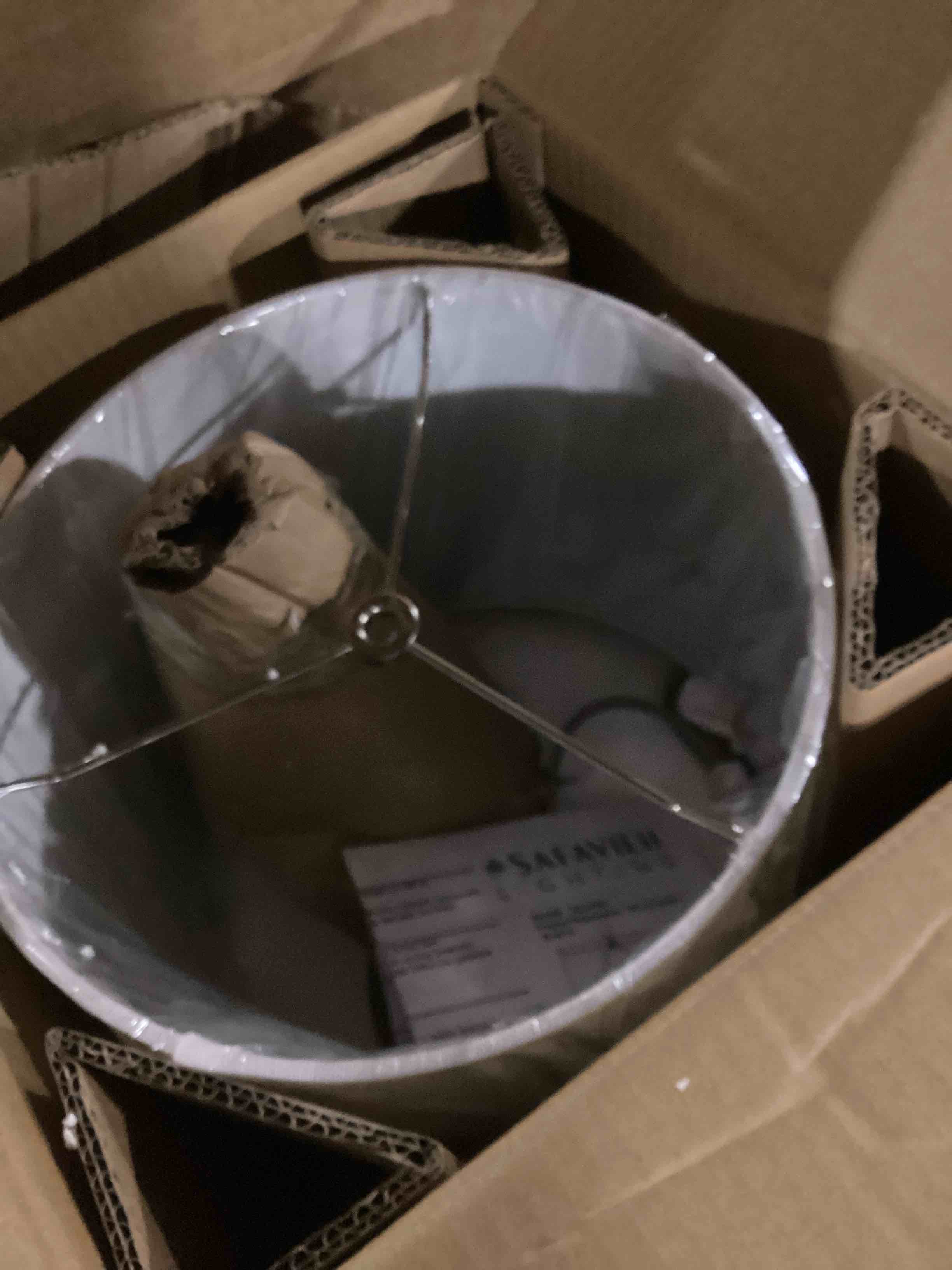 https://s3.amazonaws.com/lotting-images-prod/bidfta/GRA0089443_1729687874888.jpeg