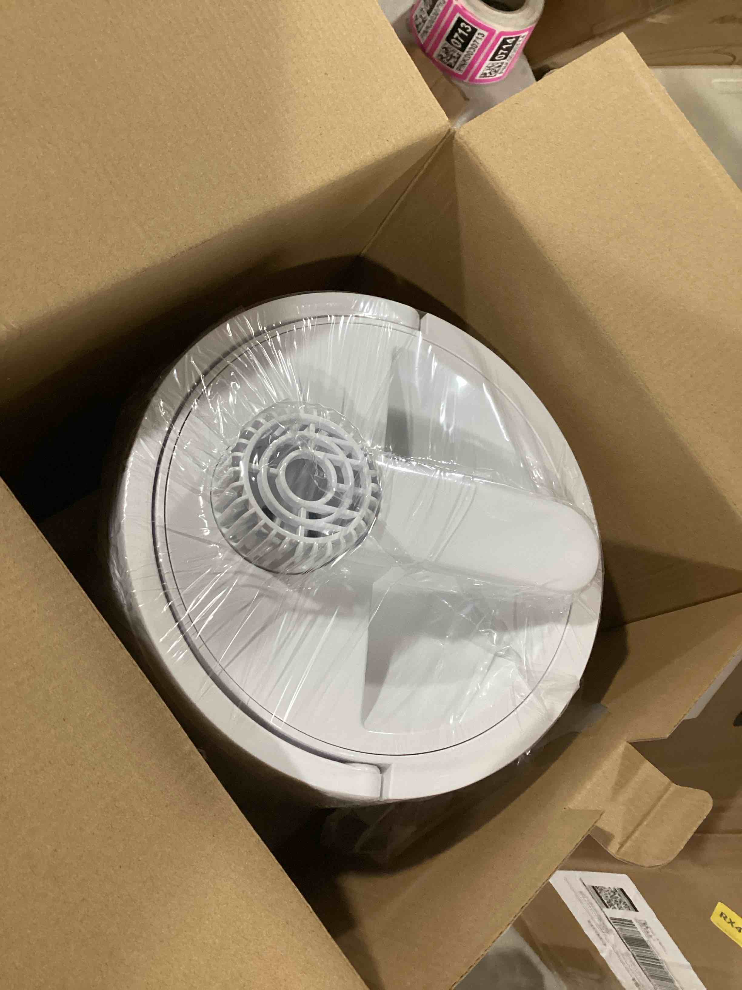 https://s3.amazonaws.com/lotting-images-prod/bidfta/GRA0090028_1732291859953.jpeg