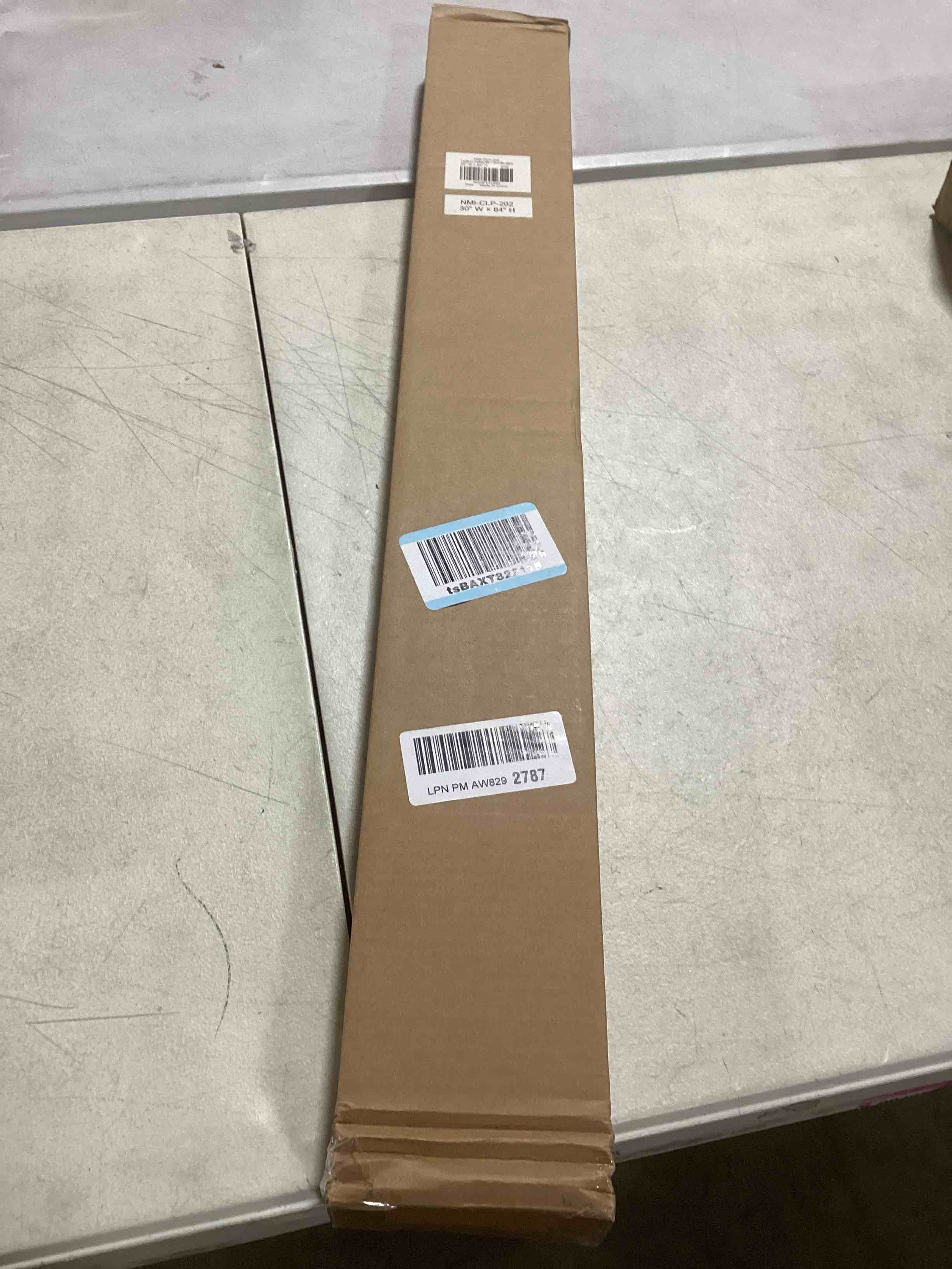https://s3.amazonaws.com/lotting-images-prod/bidfta/GRA0090202_1732114378030.jpeg