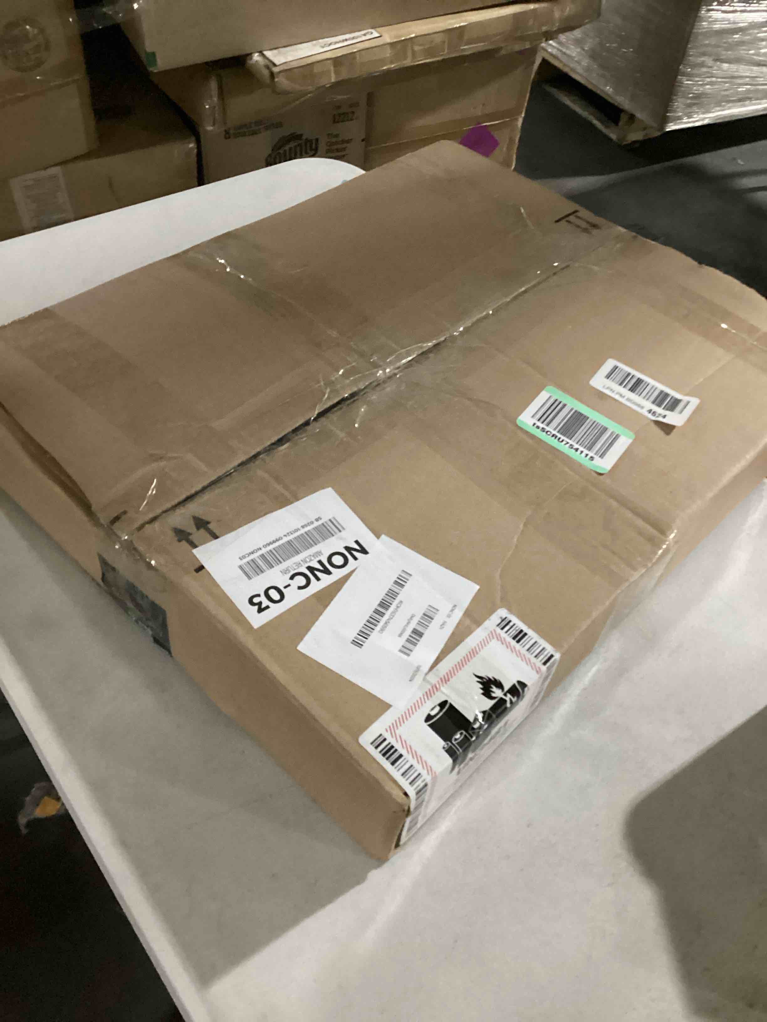 https://s3.amazonaws.com/lotting-images-prod/bidfta/GRA0090902_1731094139014.jpeg