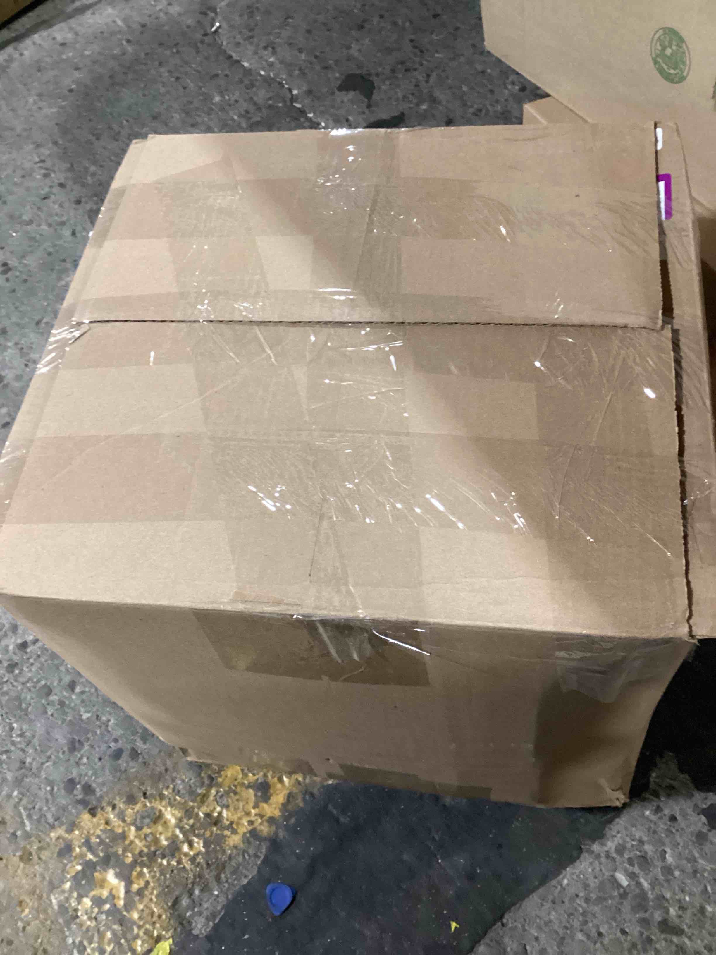 https://s3.amazonaws.com/lotting-images-prod/bidfta/GRA0090927_1731080384150.jpeg