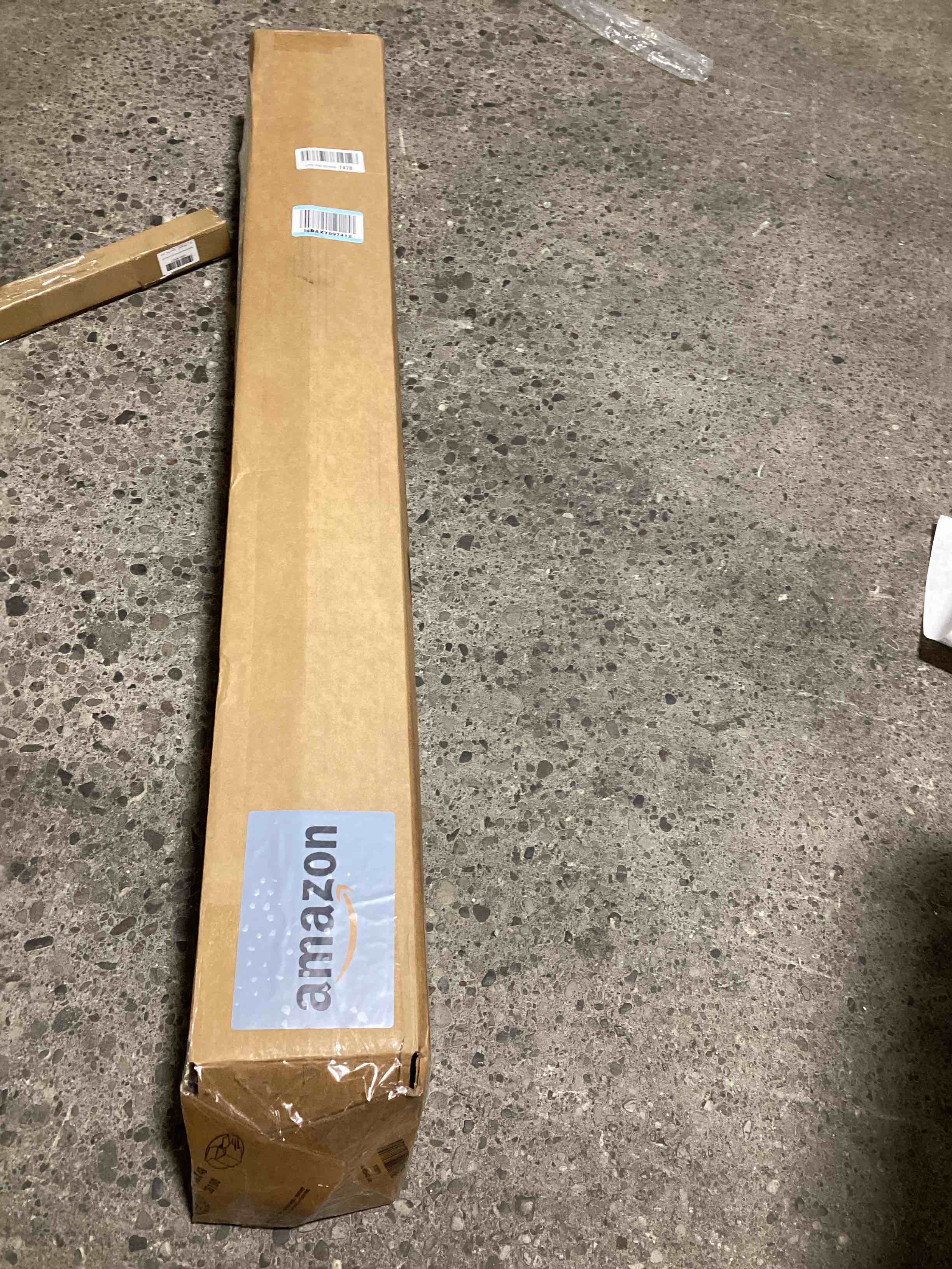 https://s3.amazonaws.com/lotting-images-prod/bidfta/GRA0091159_1730922426013.jpeg