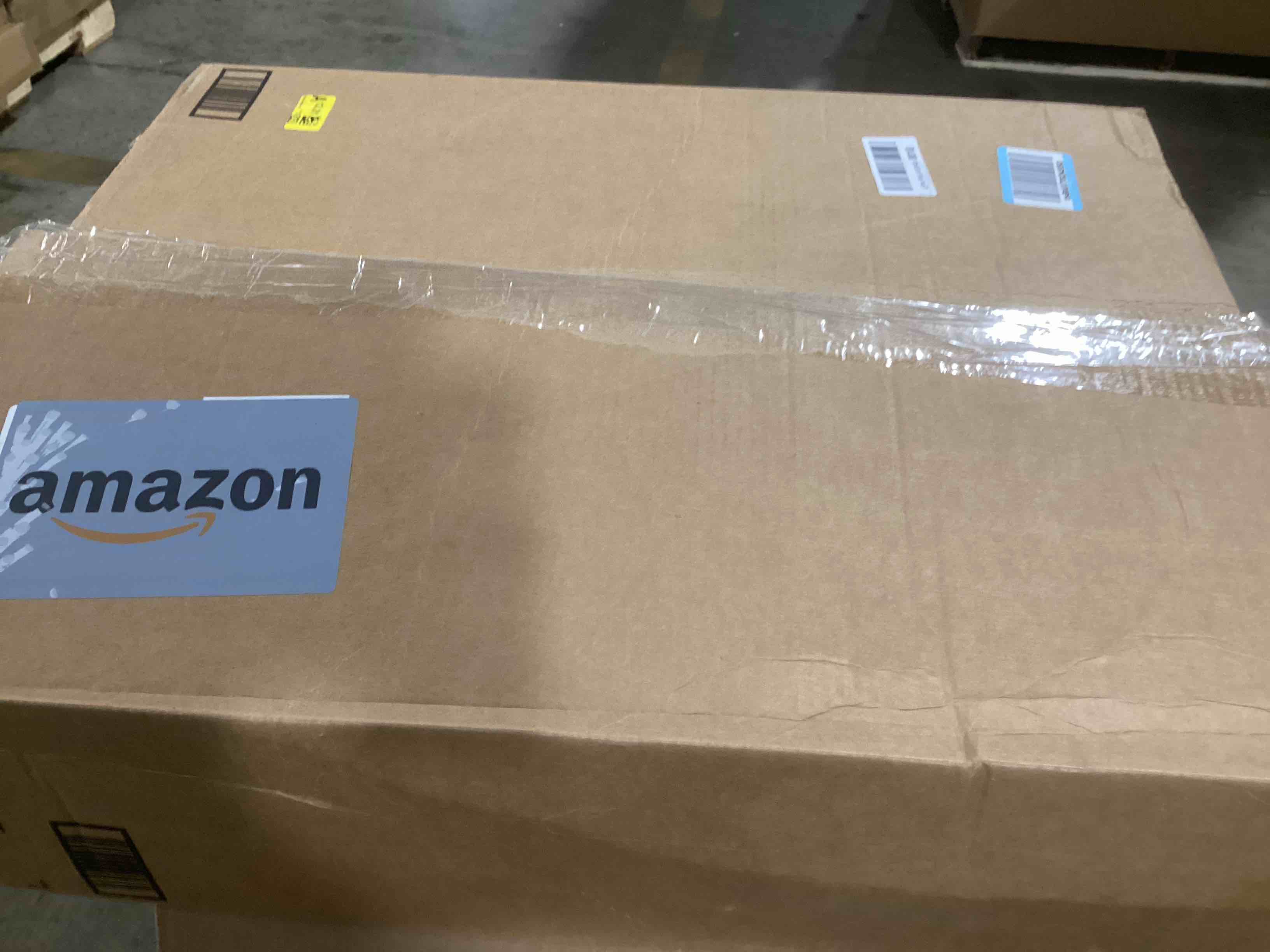 https://s3.amazonaws.com/lotting-images-prod/bidfta/GRA0094132_1733863983942.jpeg