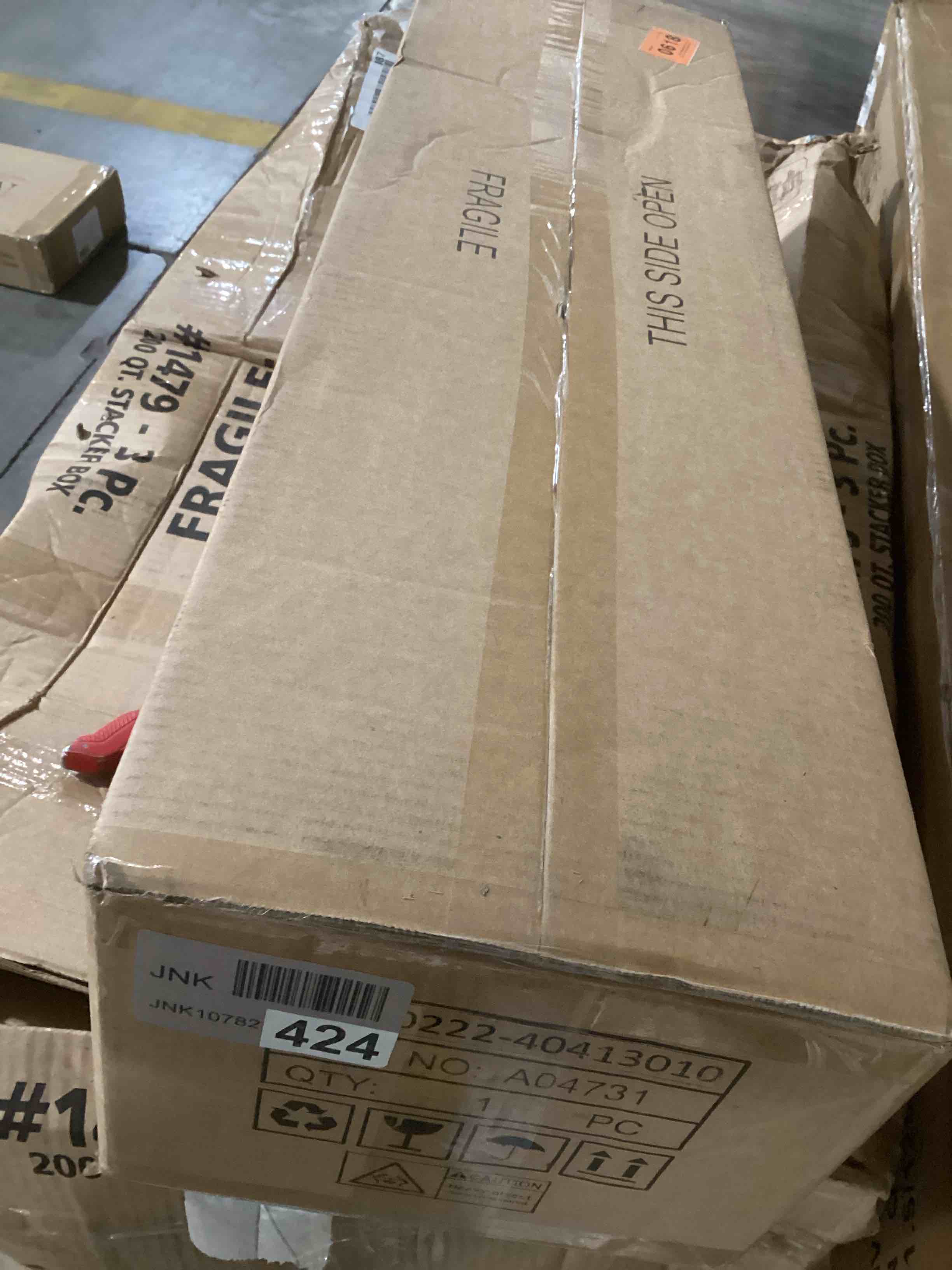 https://s3.amazonaws.com/lotting-images-prod/bidfta/GRA0094671_1733413621559.jpeg