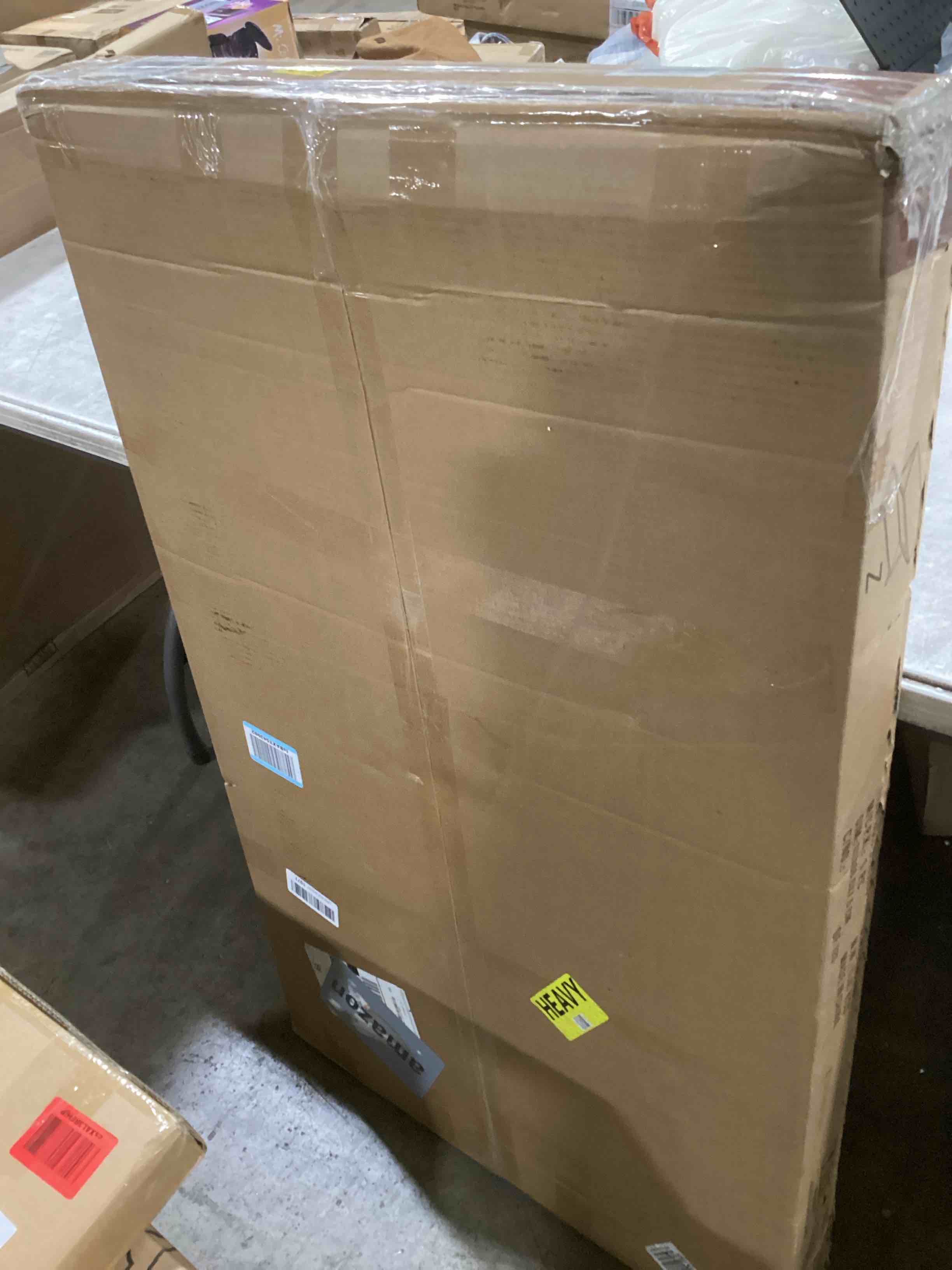 https://s3.amazonaws.com/lotting-images-prod/bidfta/GRA0094713_1733408083909.jpeg