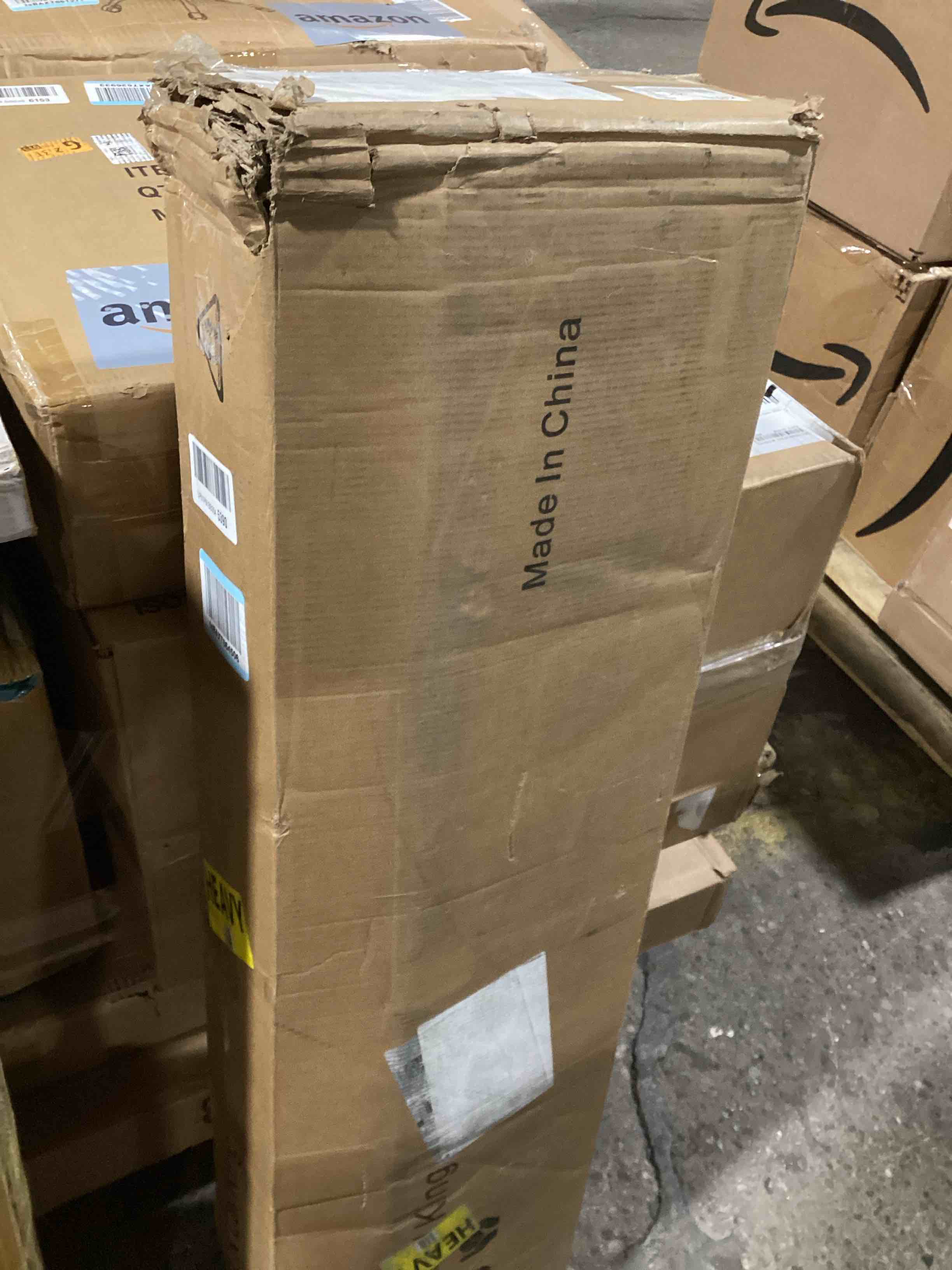 https://s3.amazonaws.com/lotting-images-prod/bidfta/GRA0095358_1731526053104.jpeg