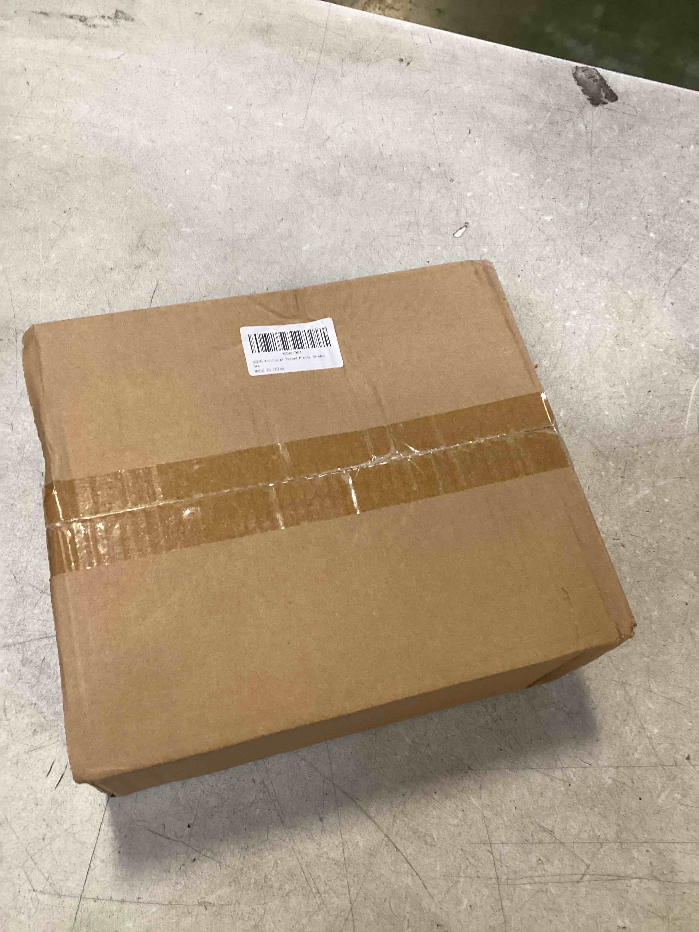 https://s3.amazonaws.com/lotting-images-prod/bidfta/GRA0096144_1728405893303.jpeg