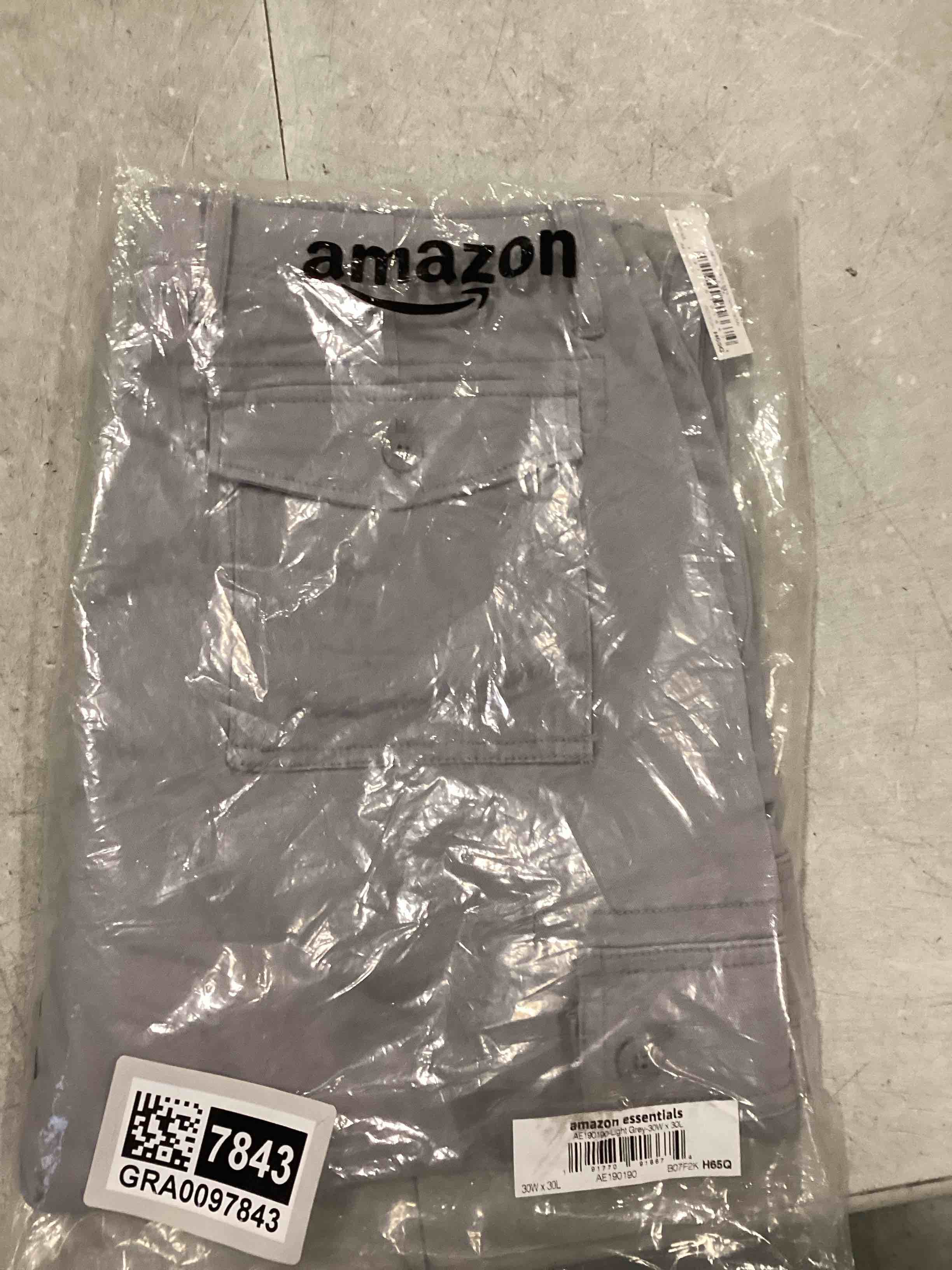 https://s3.amazonaws.com/lotting-images-prod/bidfta/GRA0097843_1727466729412.jpeg
