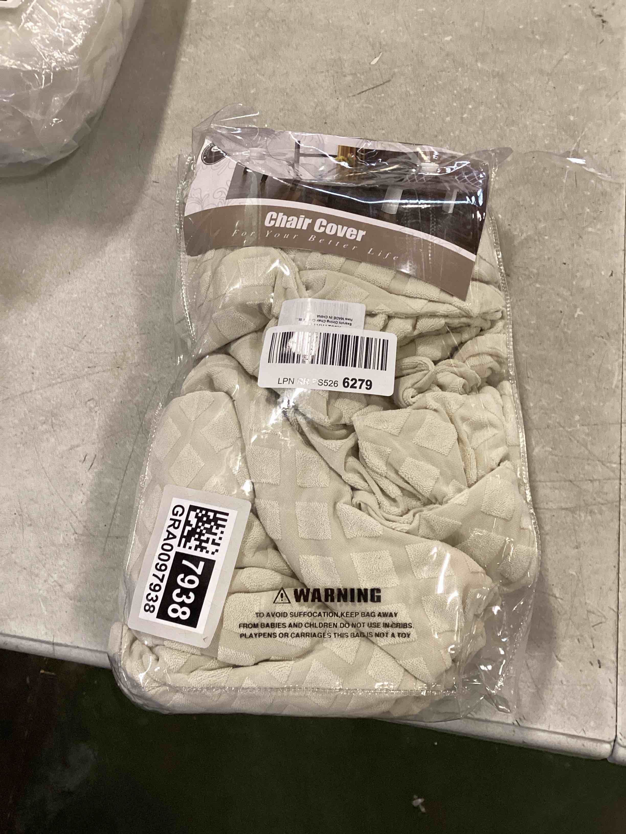 https://s3.amazonaws.com/lotting-images-prod/bidfta/GRA0097938_1727456123827.jpeg