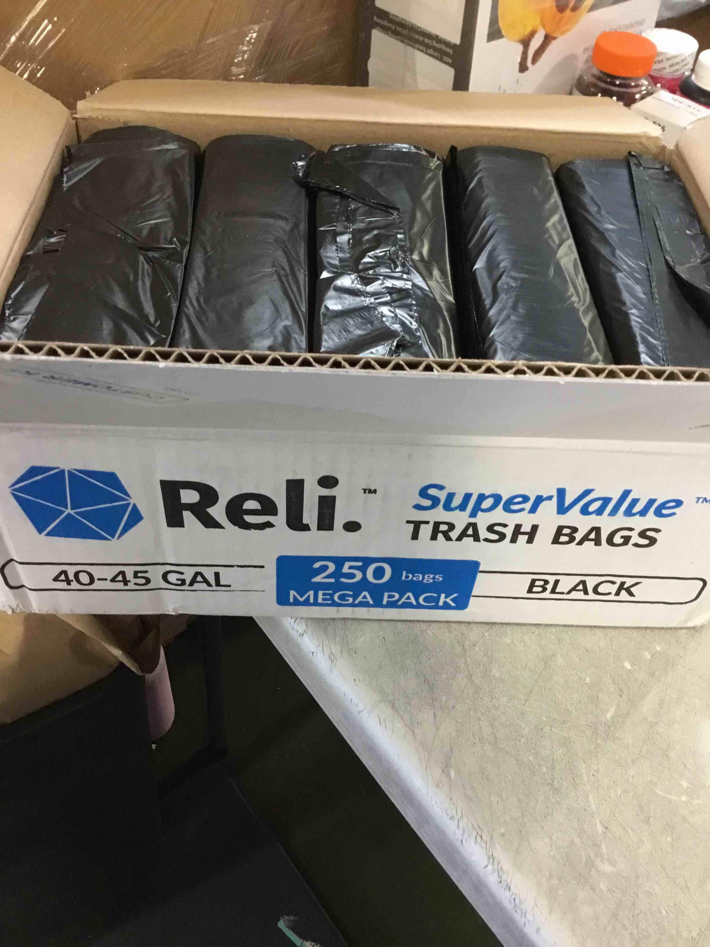 https://s3.amazonaws.com/lotting-images-prod/bidfta/GRA0099615_1728486691441.jpeg