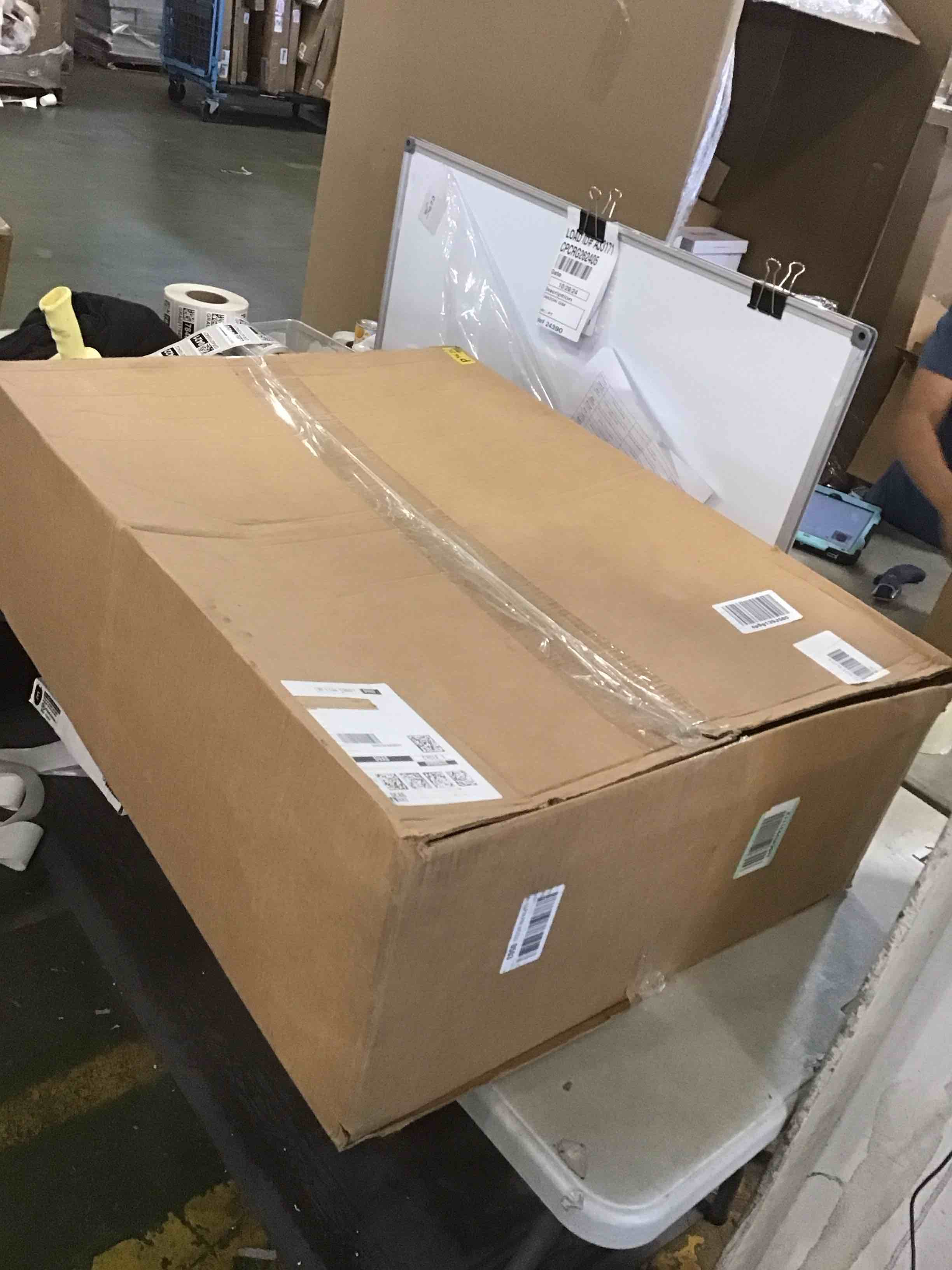 https://s3.amazonaws.com/lotting-images-prod/bidfta/GRA0100431_1730559237301.jpeg