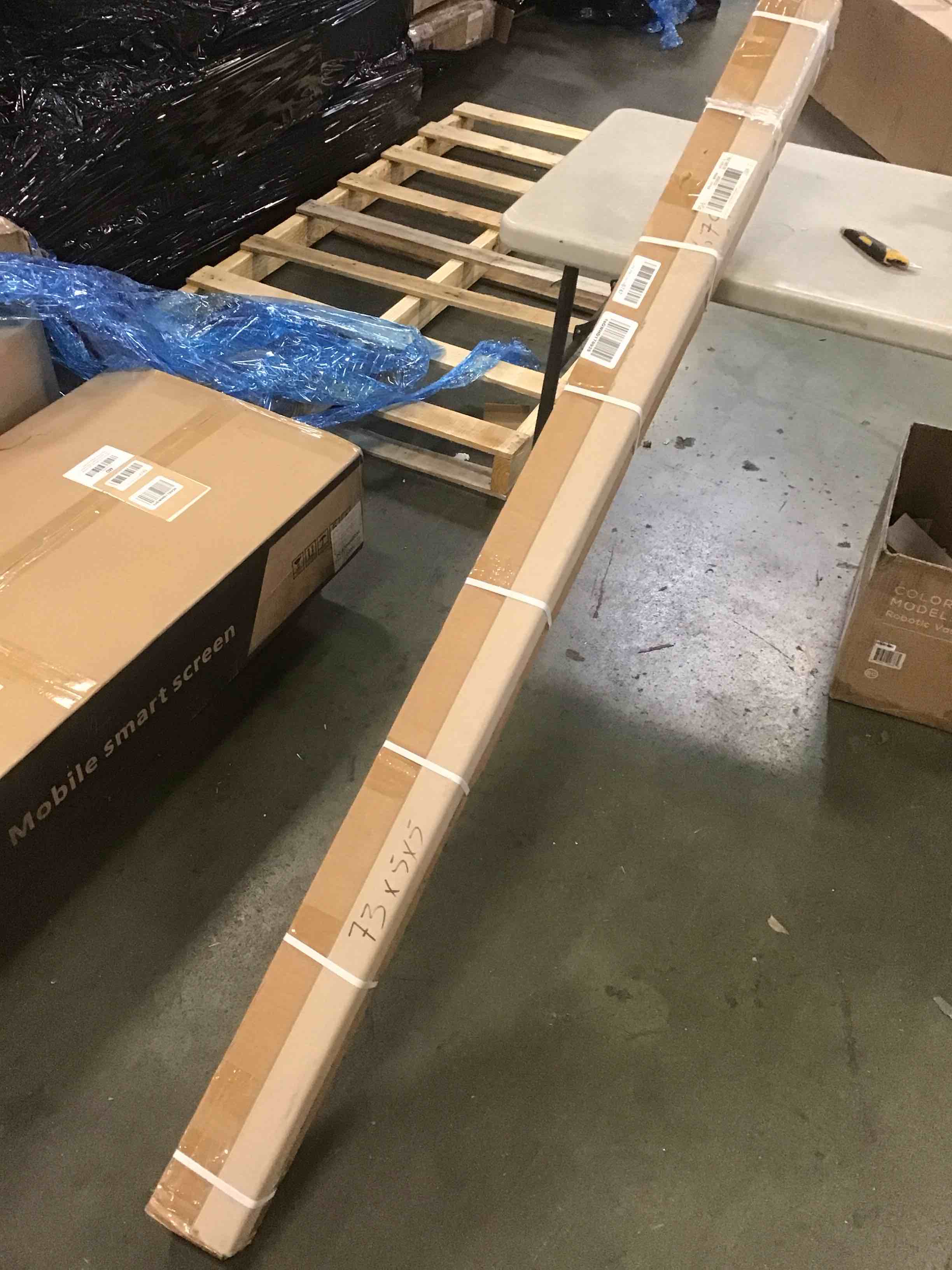 https://s3.amazonaws.com/lotting-images-prod/bidfta/GRA0100527_1730491030114.jpeg