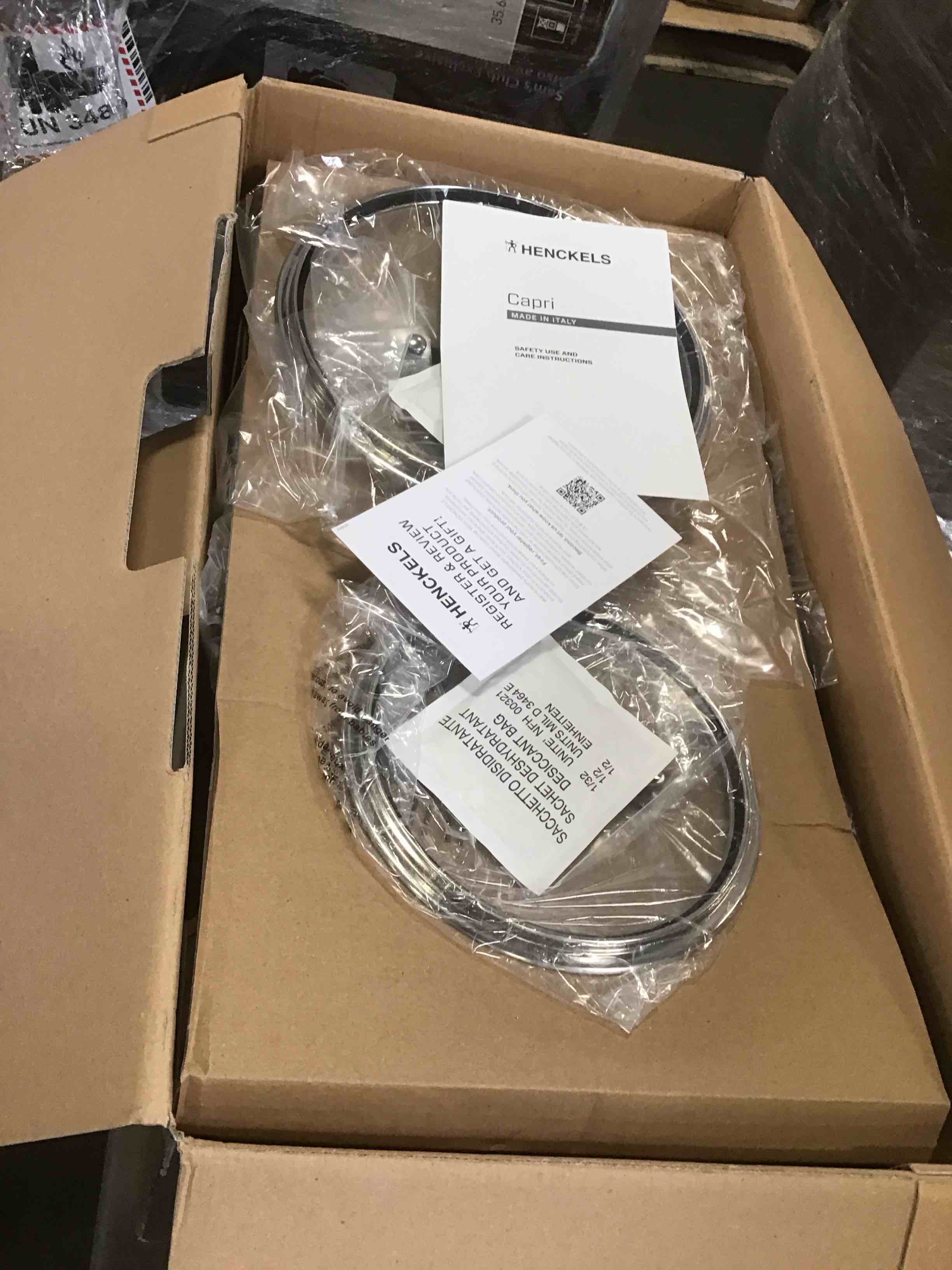 https://s3.amazonaws.com/lotting-images-prod/bidfta/GRA0101136_1729877583547.jpeg