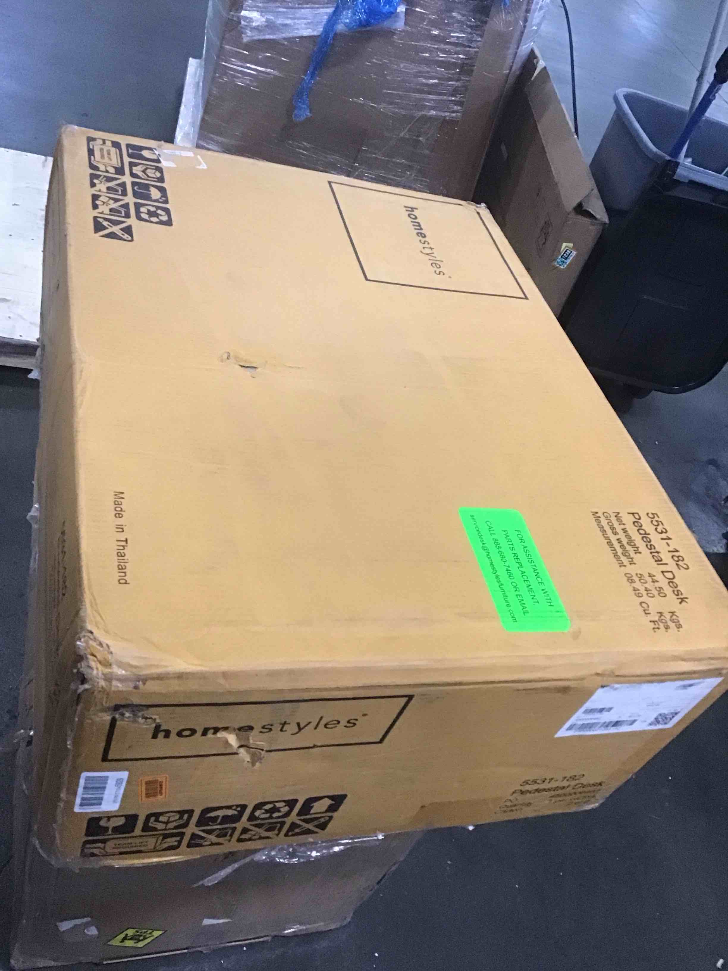 https://s3.amazonaws.com/lotting-images-prod/bidfta/GRA0101237_1729796442559.jpeg