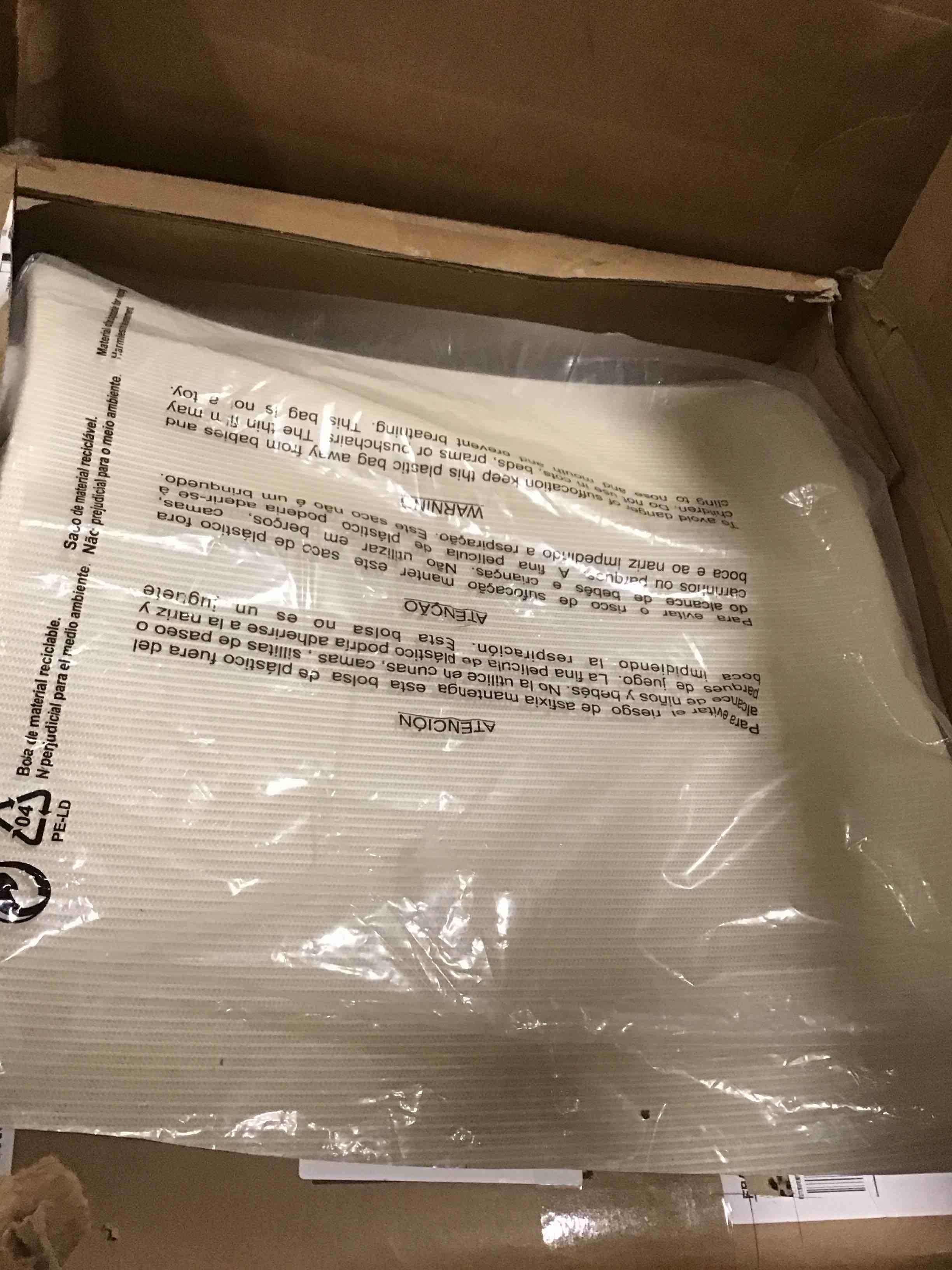 https://s3.amazonaws.com/lotting-images-prod/bidfta/GRA0101251_1729790735386.jpeg