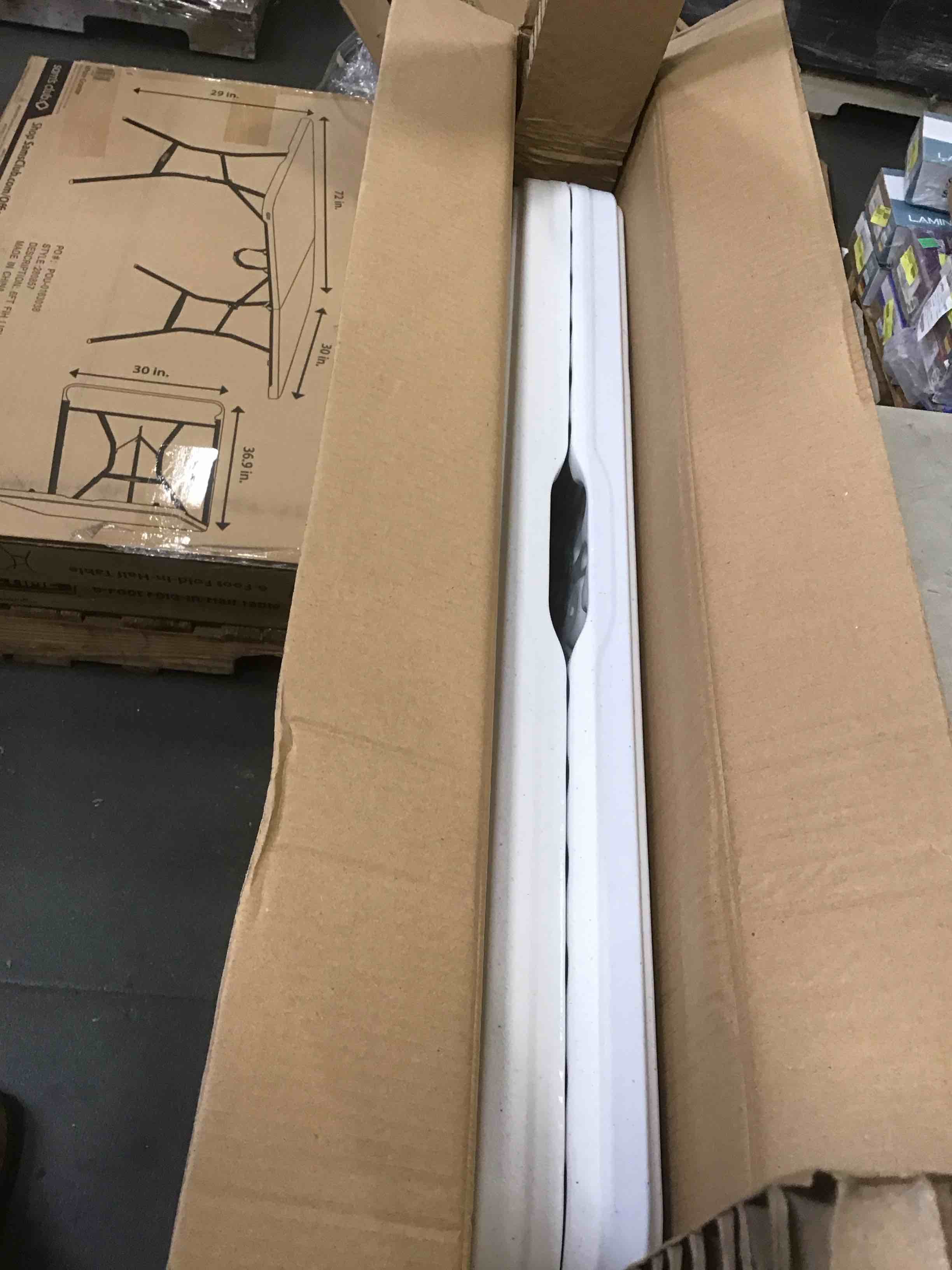 https://s3.amazonaws.com/lotting-images-prod/bidfta/GRA0101451_1729701166726.jpeg