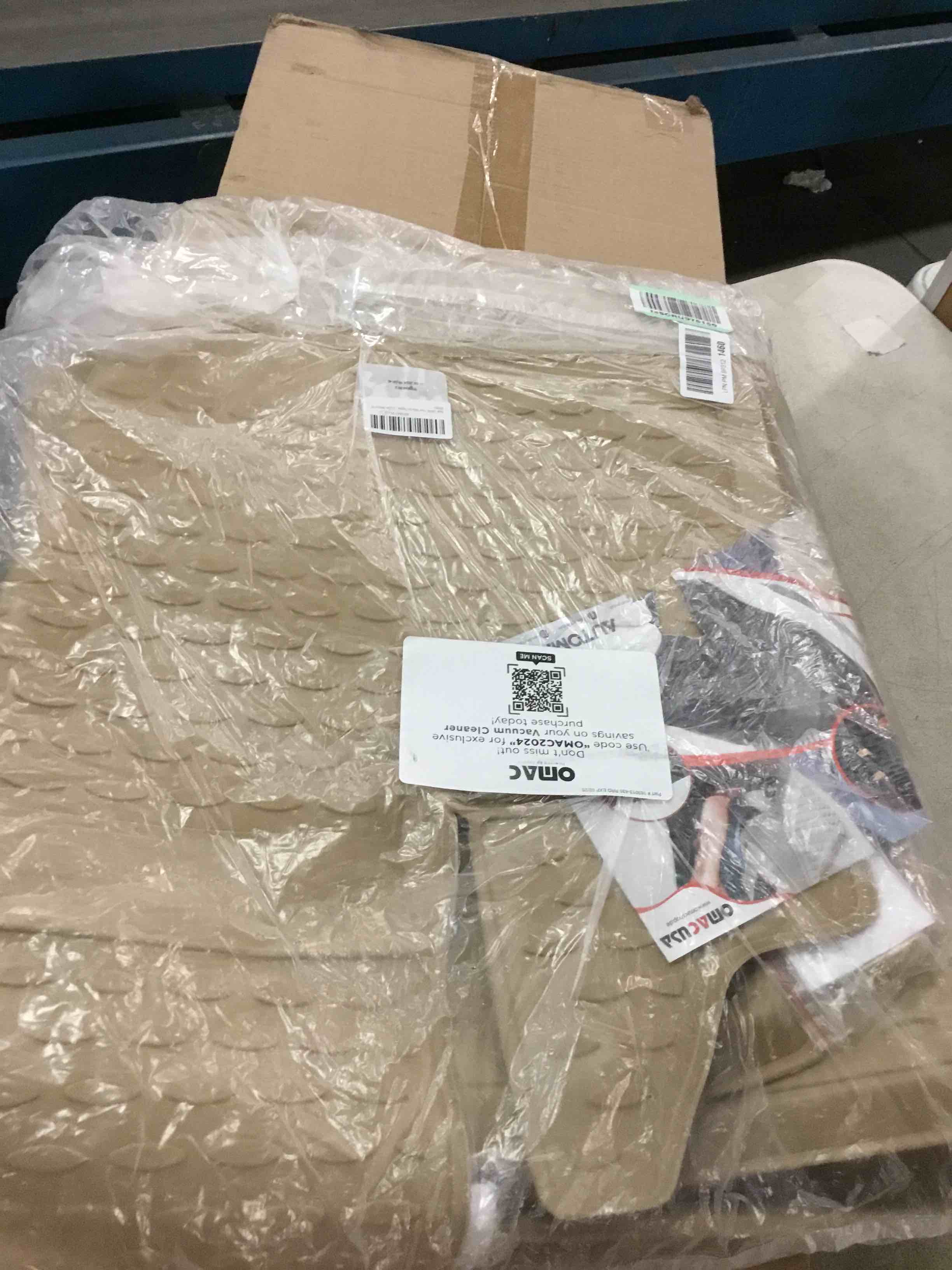 https://s3.amazonaws.com/lotting-images-prod/bidfta/GRA0102071_1728009770276.jpeg