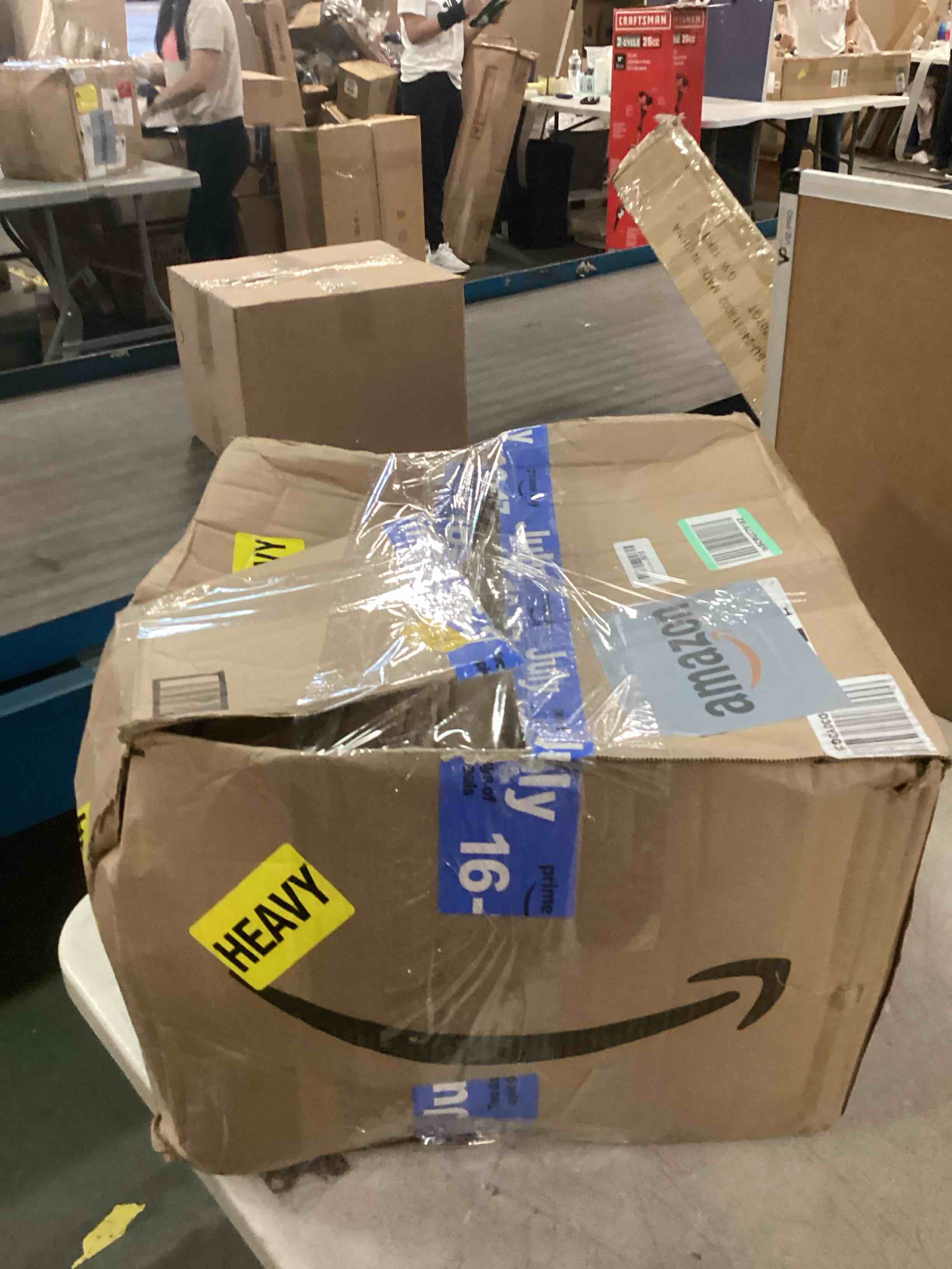 https://s3.amazonaws.com/lotting-images-prod/bidfta/GRA0102172_1727993208197.jpeg