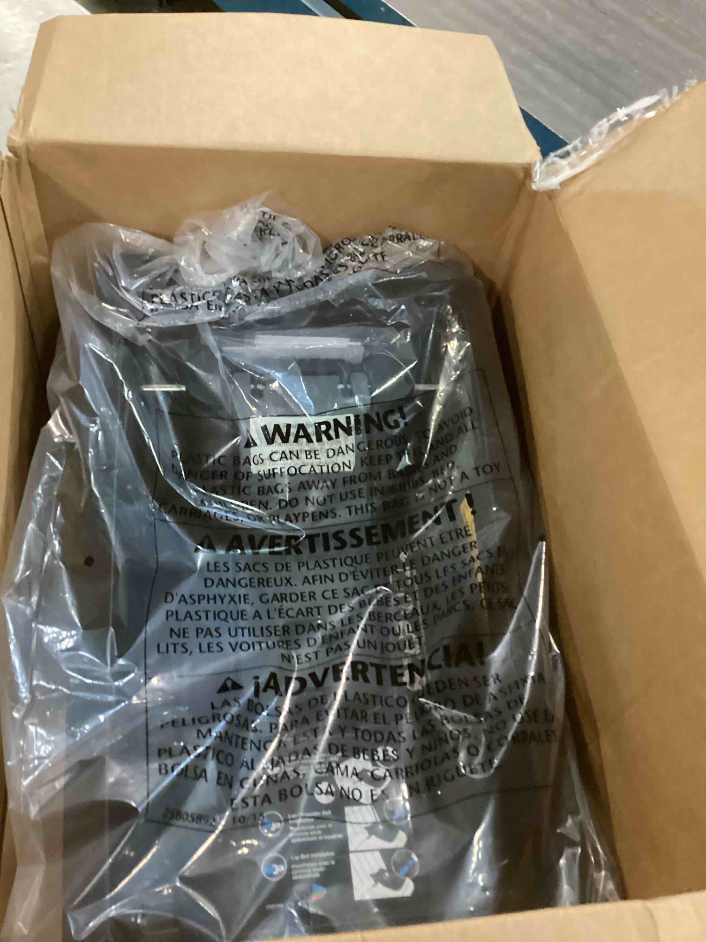 https://s3.amazonaws.com/lotting-images-prod/bidfta/GRA0103284_1727479338577.jpeg