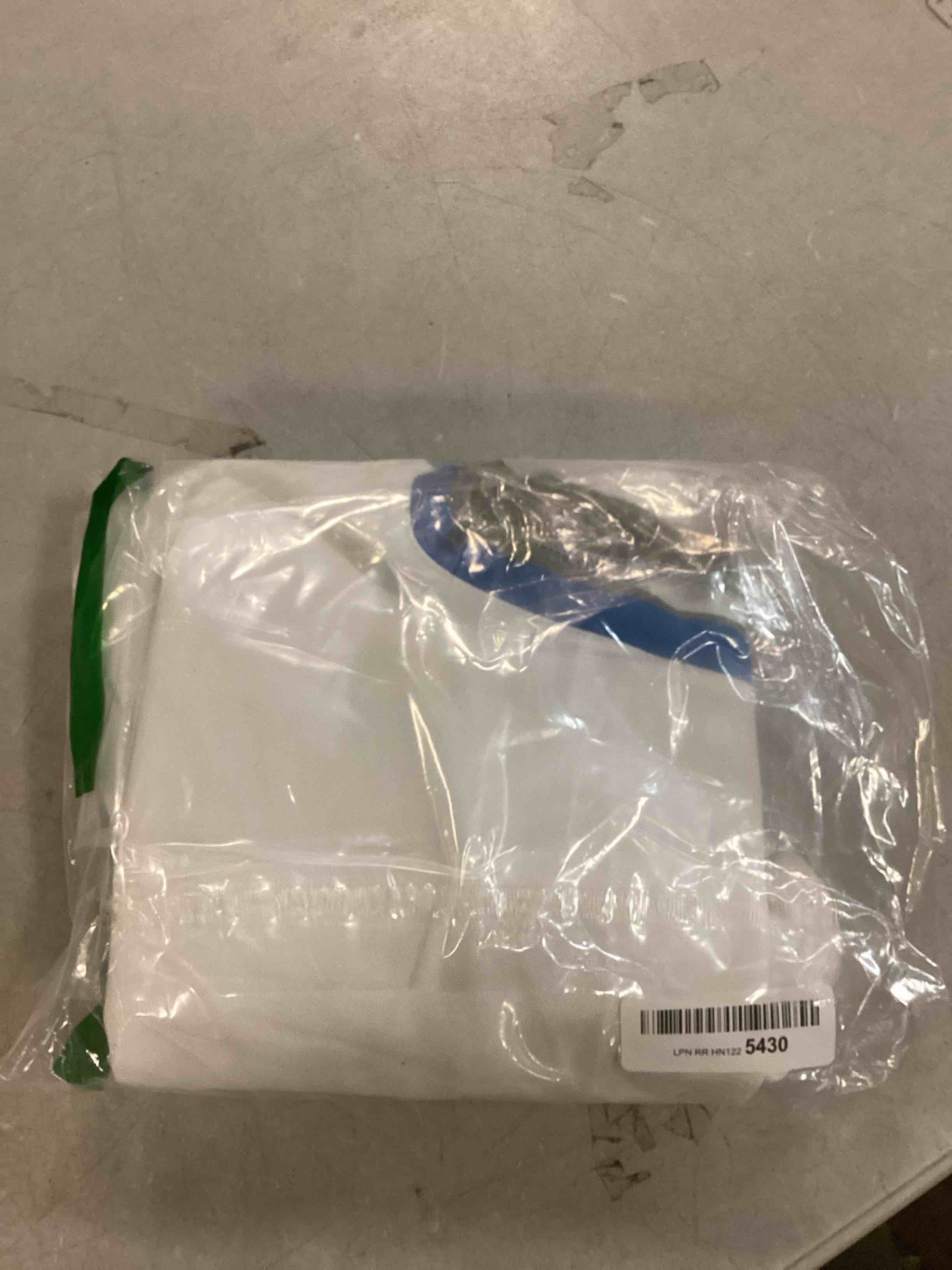 https://s3.amazonaws.com/lotting-images-prod/bidfta/GRA0103542_1727386277785.jpeg