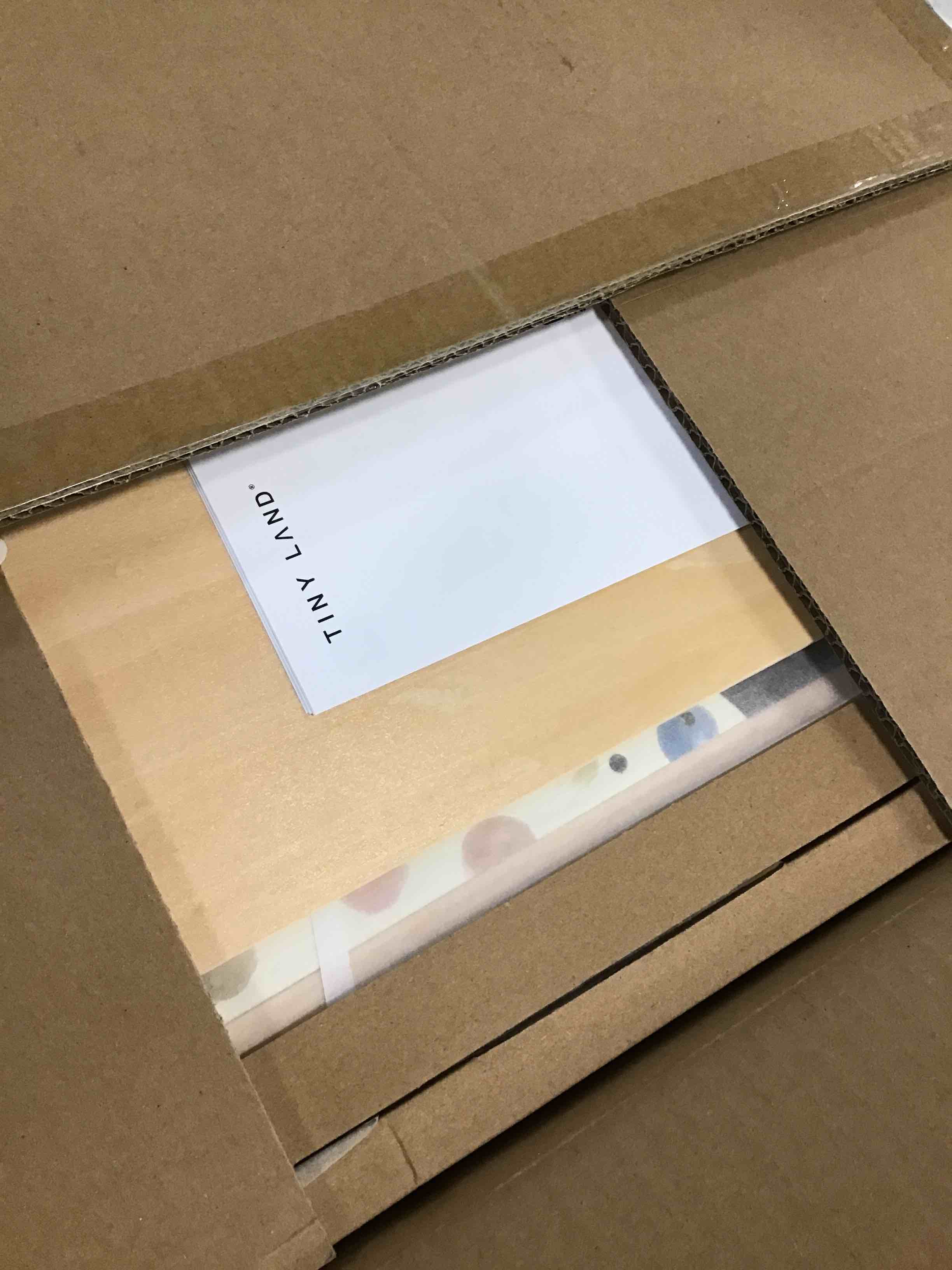 https://s3.amazonaws.com/lotting-images-prod/bidfta/GRA0104618_1727535448922.jpeg