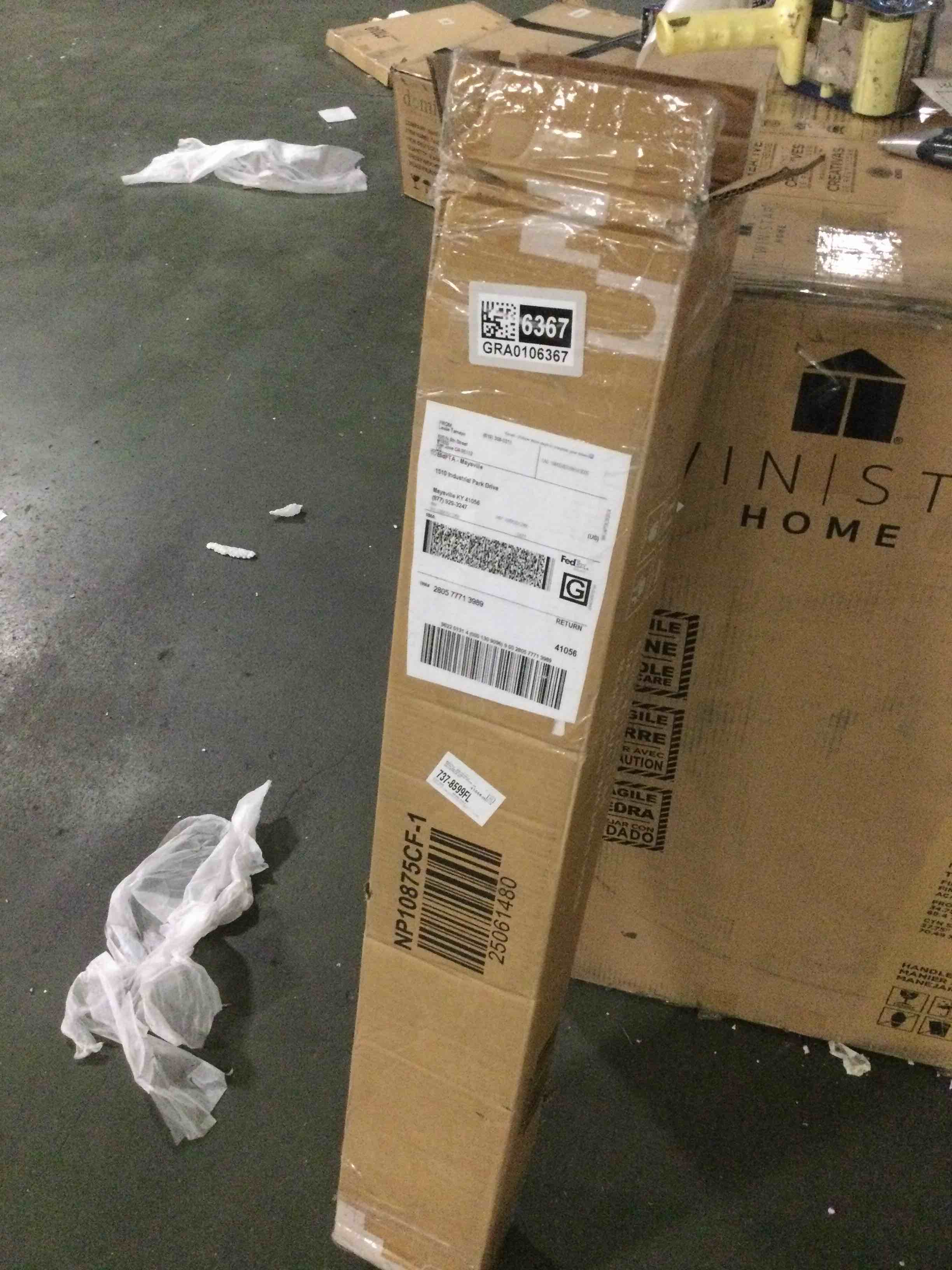 https://s3.amazonaws.com/lotting-images-prod/bidfta/GRA0106367_1732670111645.jpeg