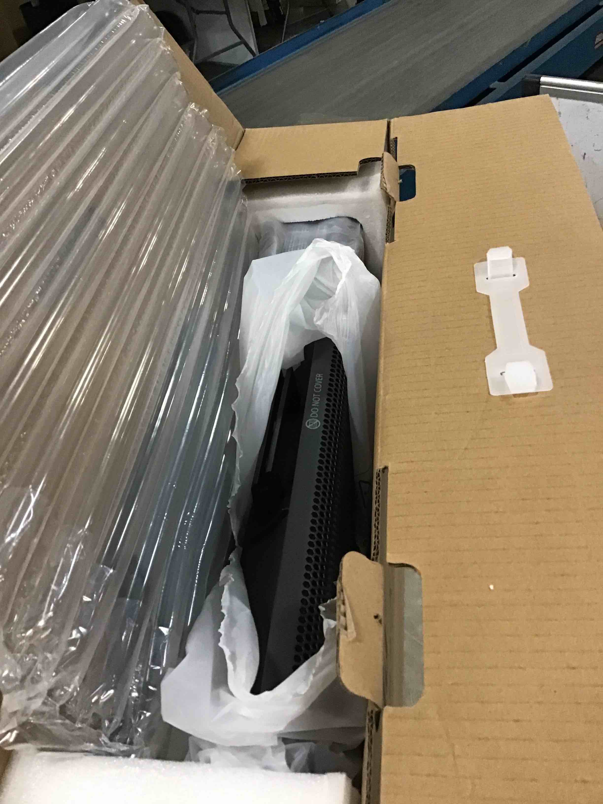https://s3.amazonaws.com/lotting-images-prod/bidfta/GRA0106421_1732600544373.jpeg