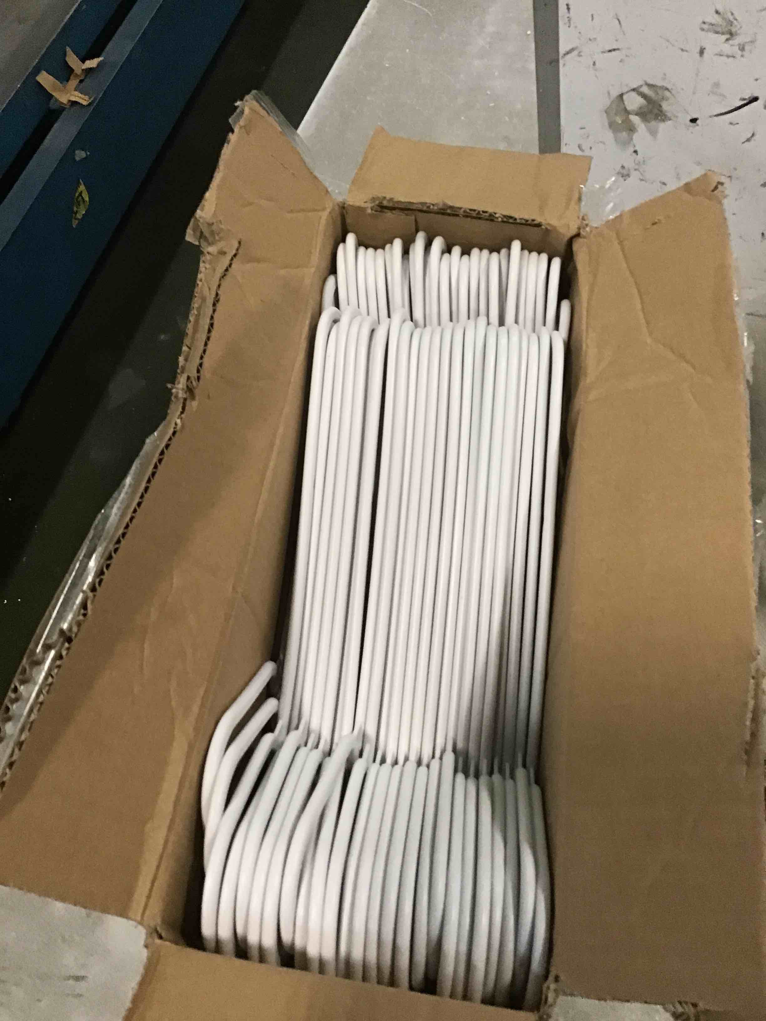 https://s3.amazonaws.com/lotting-images-prod/bidfta/GRA0106624_1732233291830.jpeg