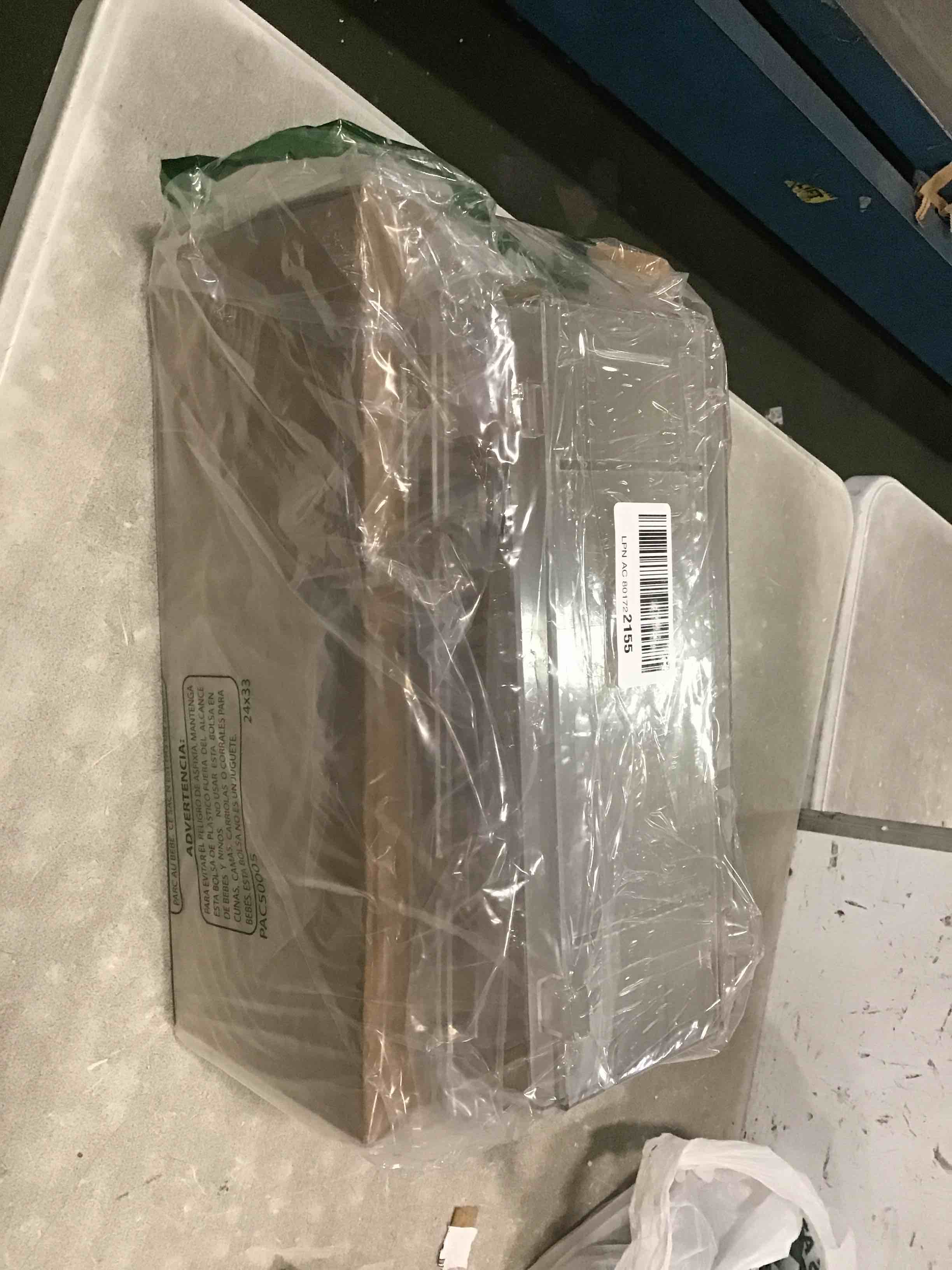 https://s3.amazonaws.com/lotting-images-prod/bidfta/GRA0106627_1732233114330.jpeg